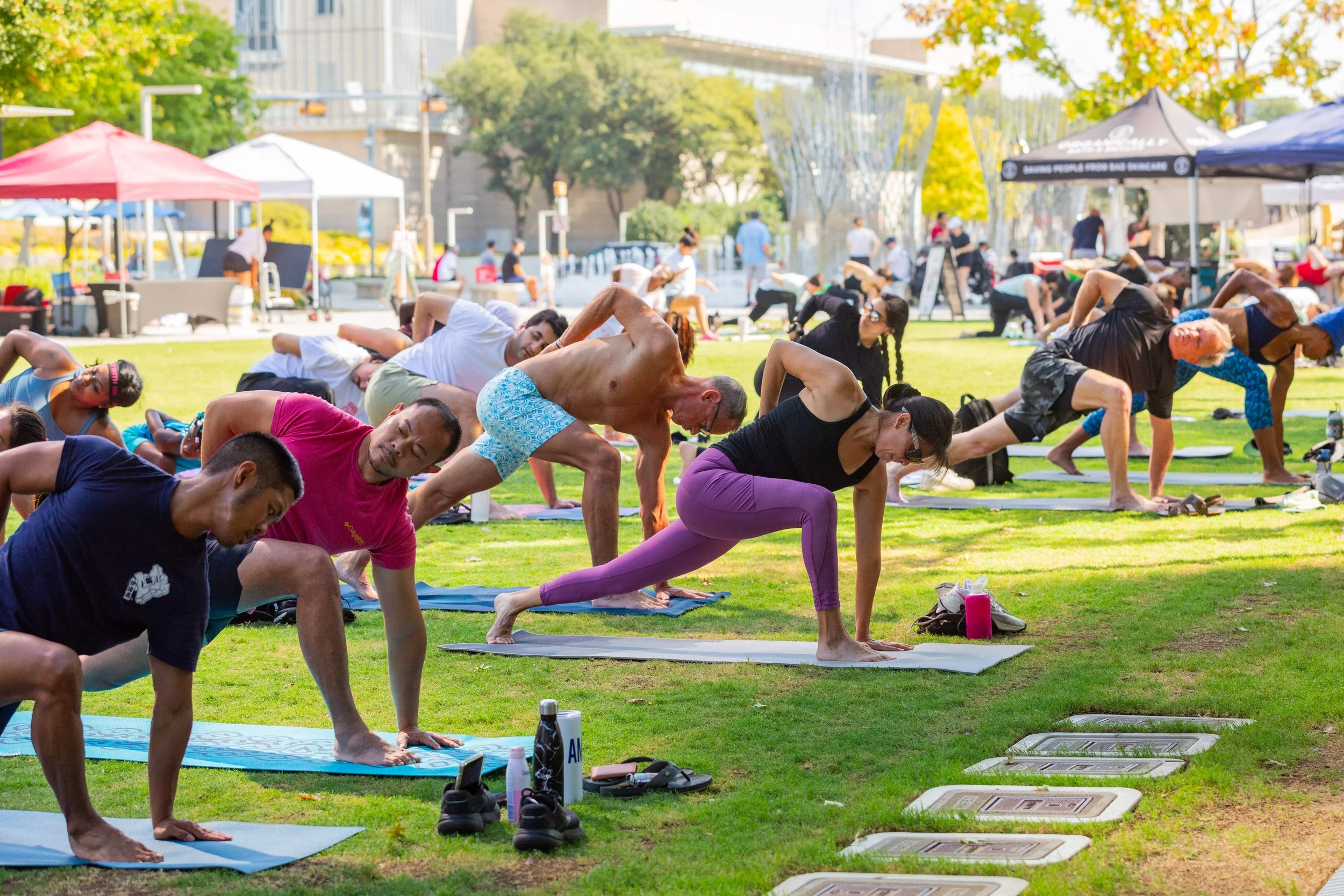 Yoga with Stefanie & Yena