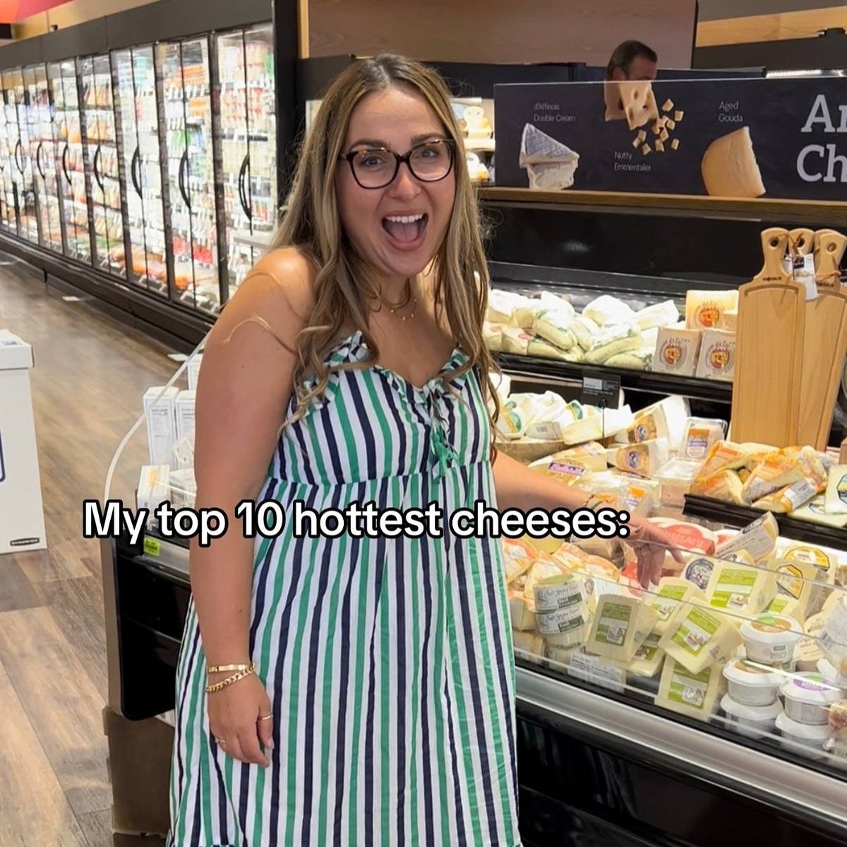 I'm obsessed with these cheeses right now! 🤤🧀 it was so hard to pick only 10 ! What's your go-to cheese? Let me know in the comments 👇 Always on the hunt for new faves! 

@vermontcreamery blueberry vanilla goat 
@beemstercheese mustard seed Gouda 