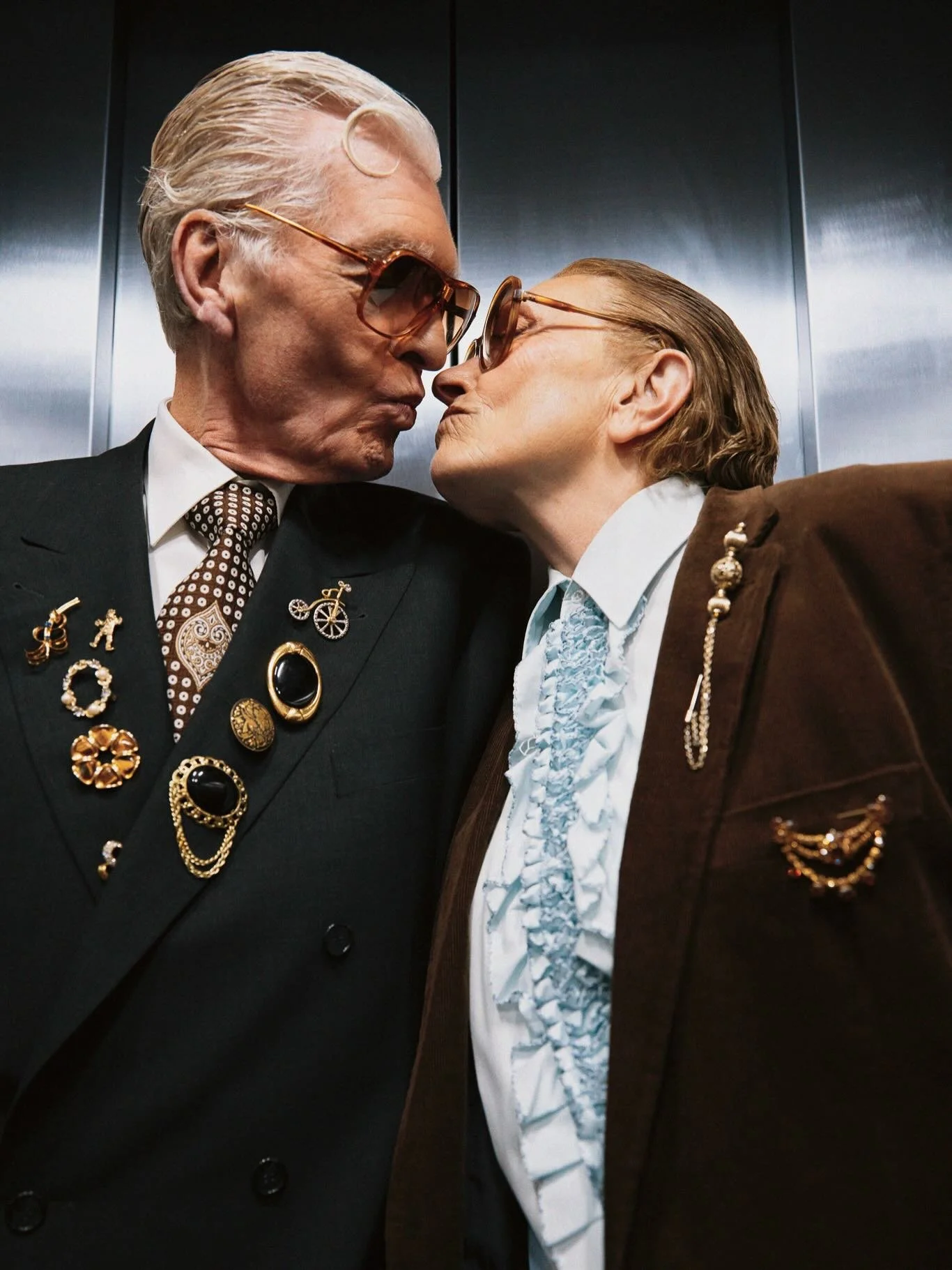 TIMELESS⁠
&ldquo;Growing older isn&rsquo;t the end of style; it&rsquo;s the ultimate freedom of It&rdquo;.
⁠
Featured: @flanellemagazine 
Production: Let&rsquo;s Create Productions @letscreateproductions⁠
Concept: Noor de Boer @noordeboer &amp; Kirst