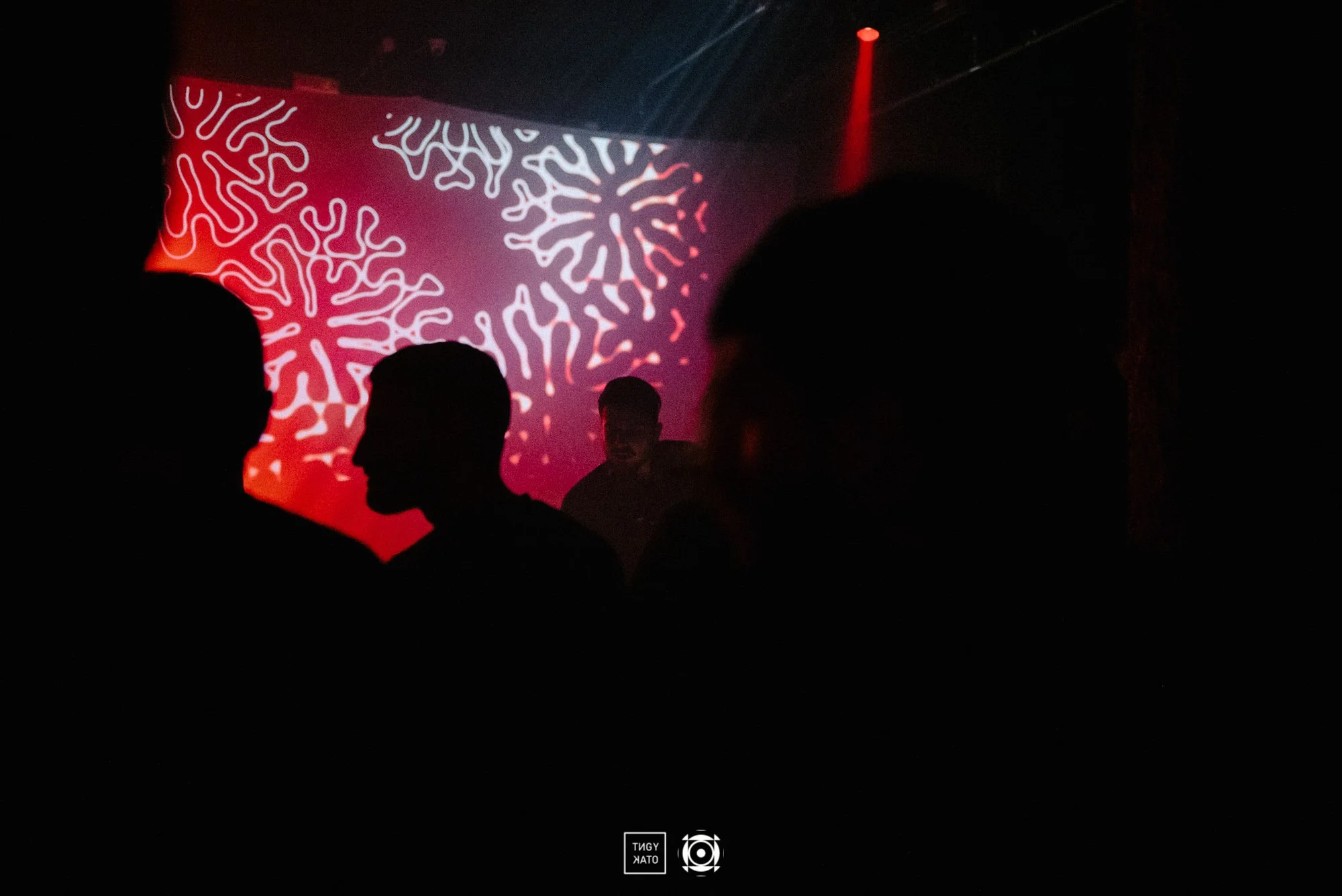 221029 Eclipse Lunar @ The Garage.jpg