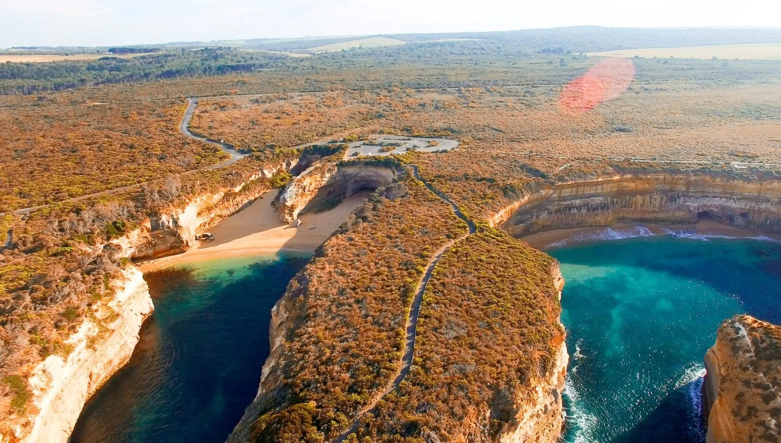 the-great-ocean-road-studios-victoria-hotel-accommodation-port-cambpell-attractions-4.jpg