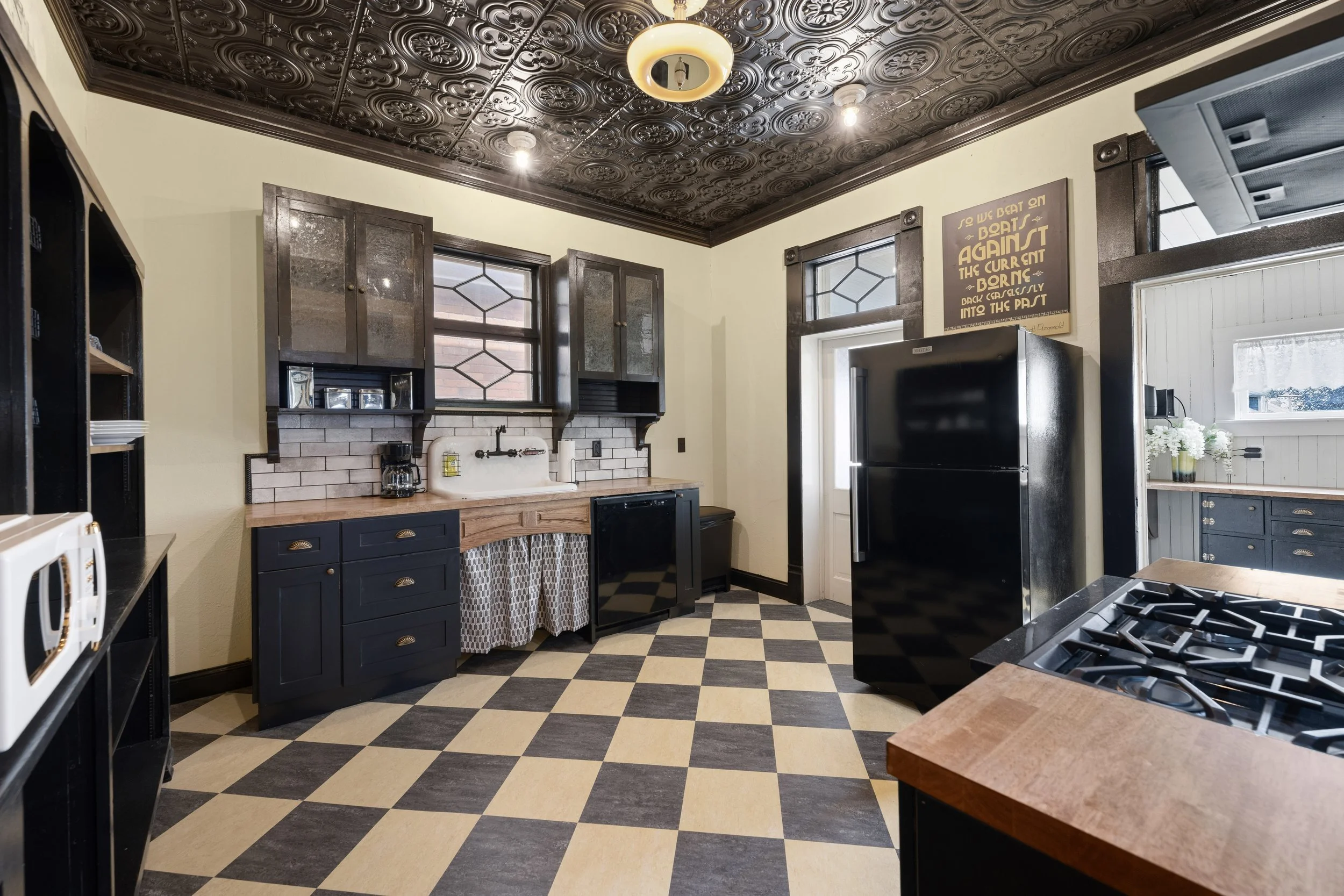 830 W Quartz-27.jpg
