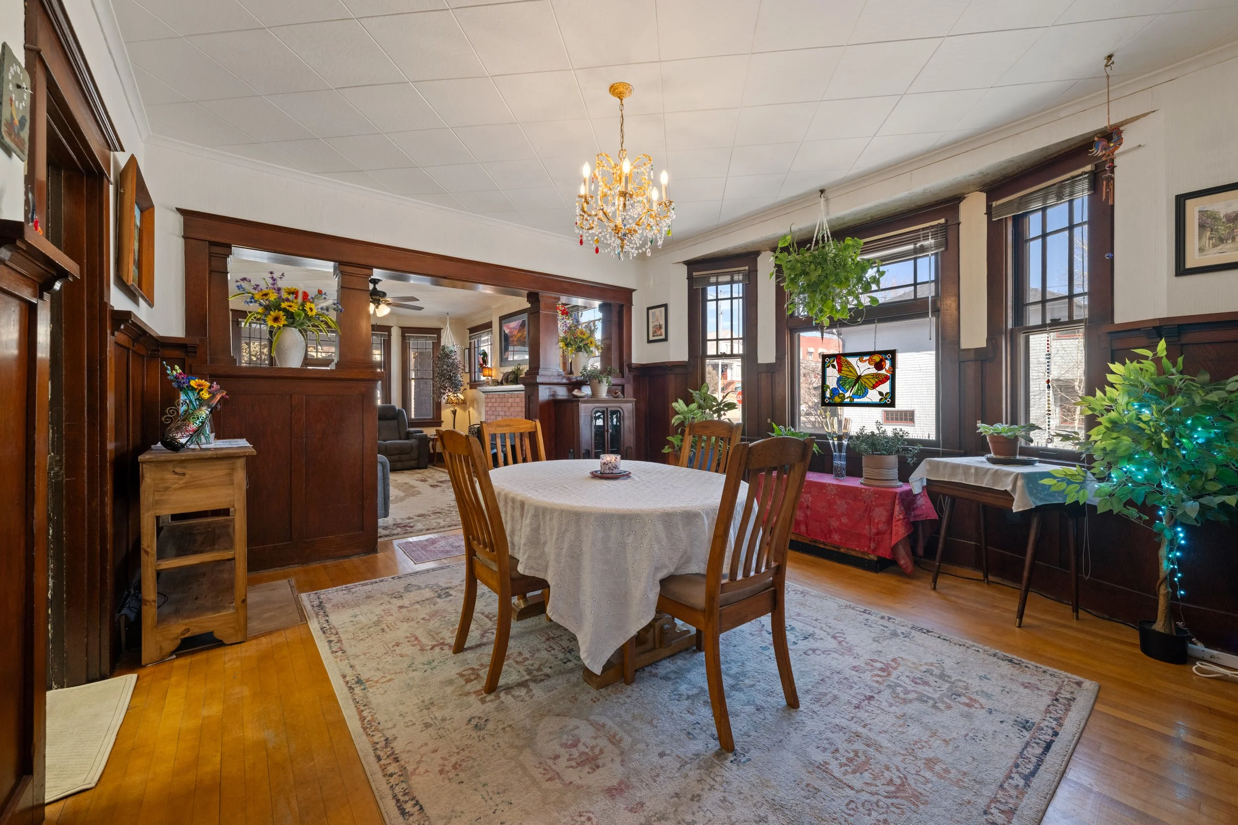 1000 Caledonia-15.jpg