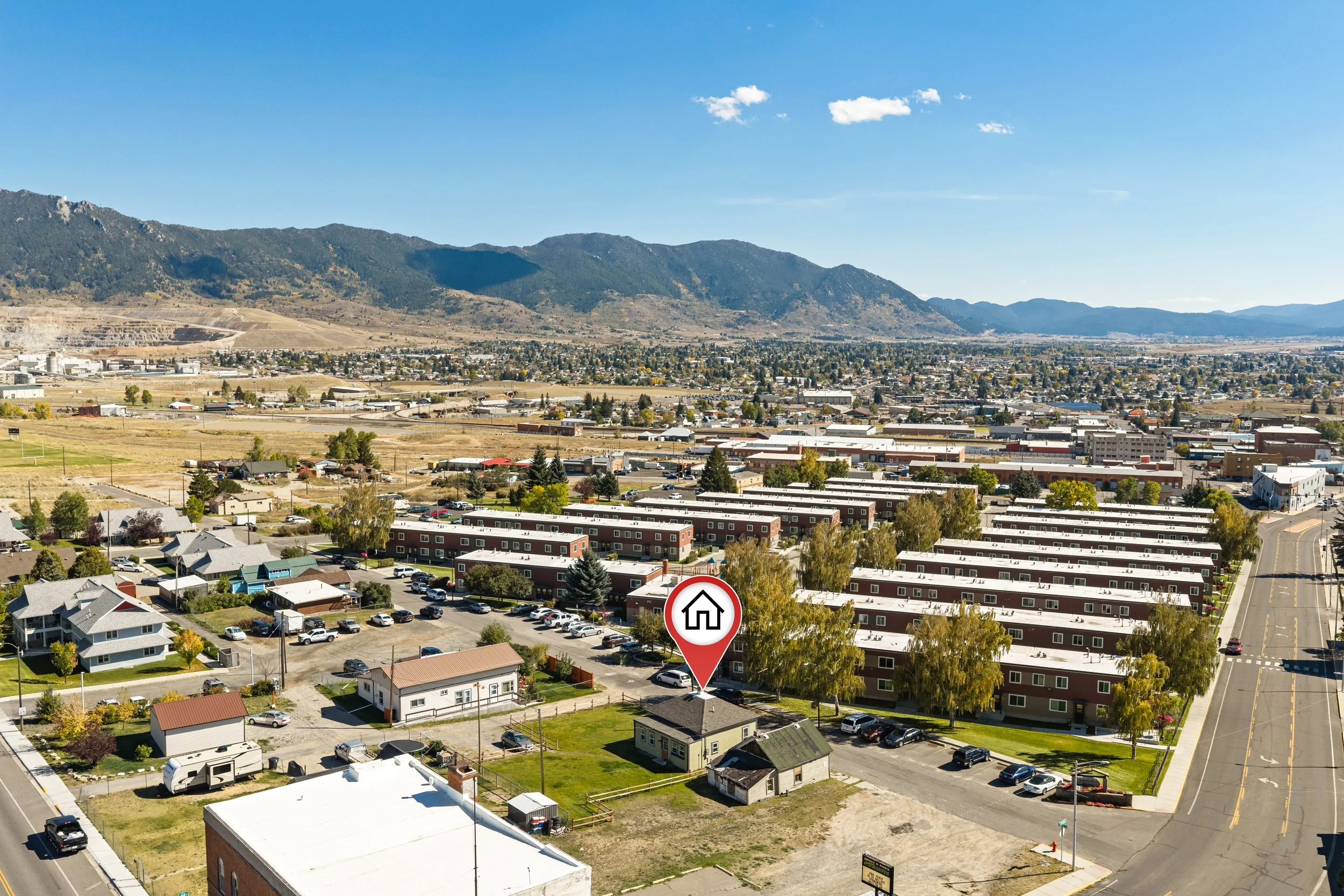 209 Curtis-3.jpg