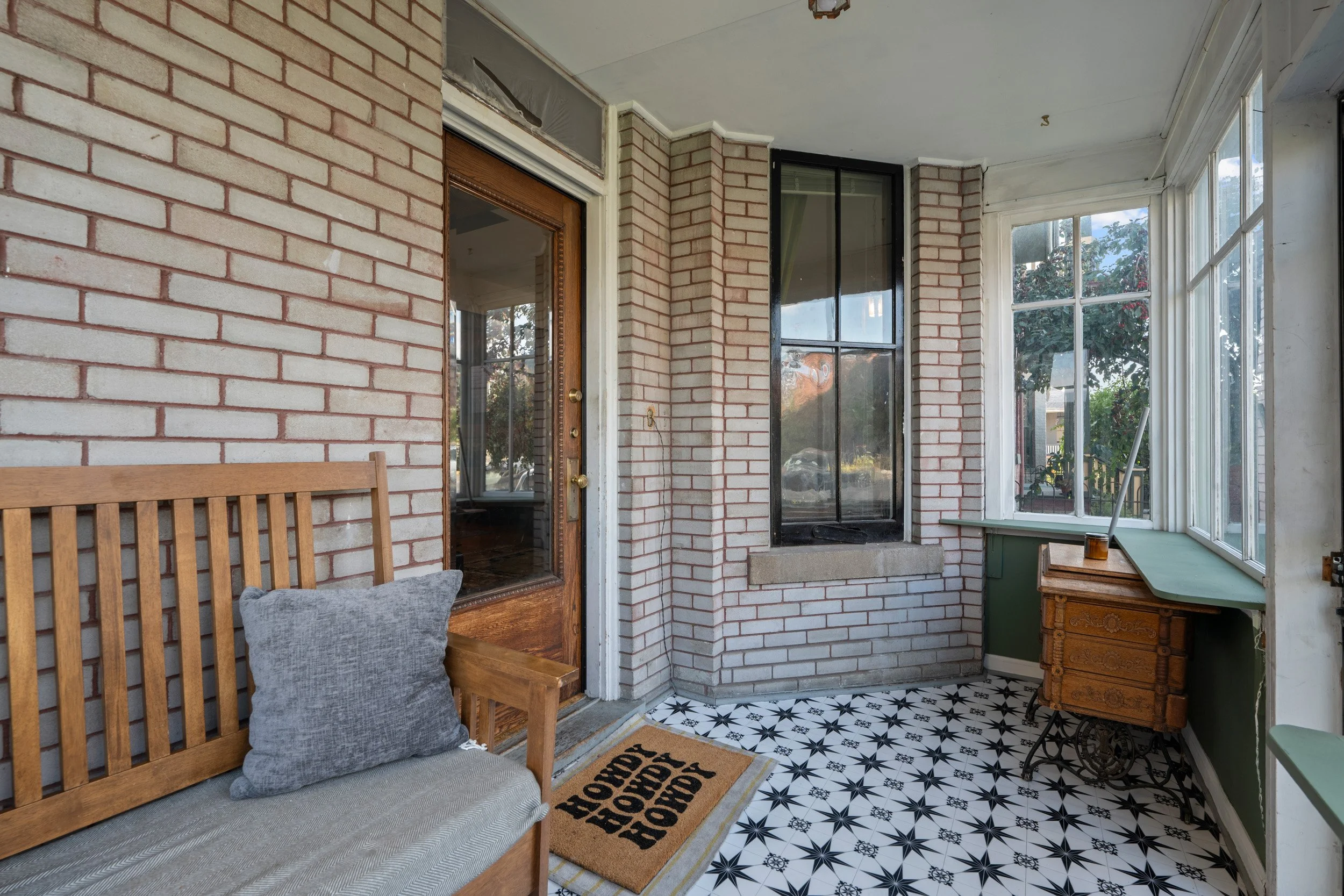 844 W. Granite-17.jpg