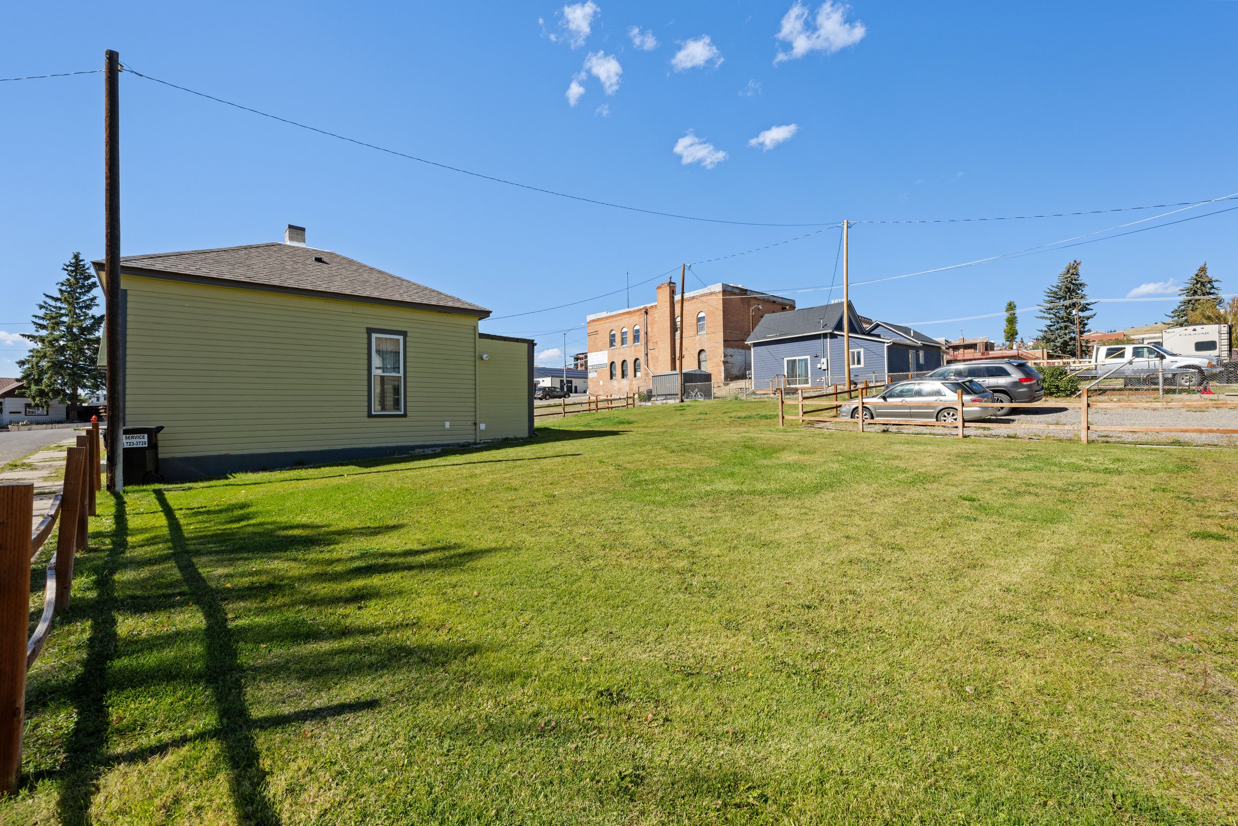 209 Curtis-38.jpg