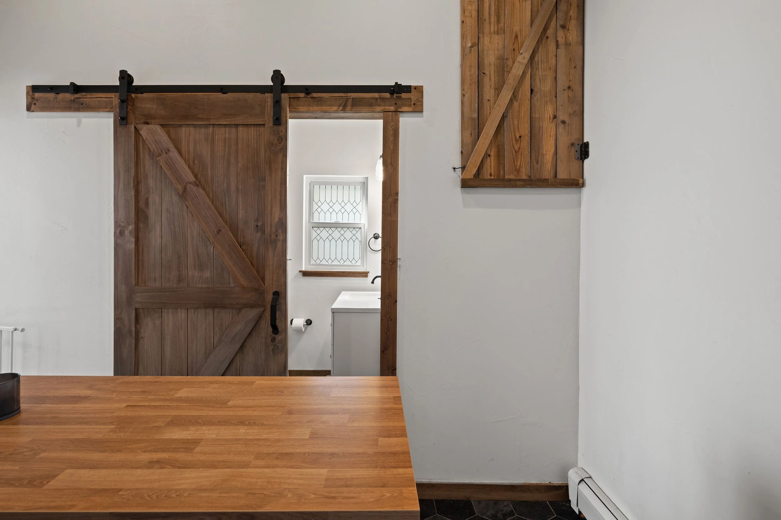 209 Curtis-28.jpg