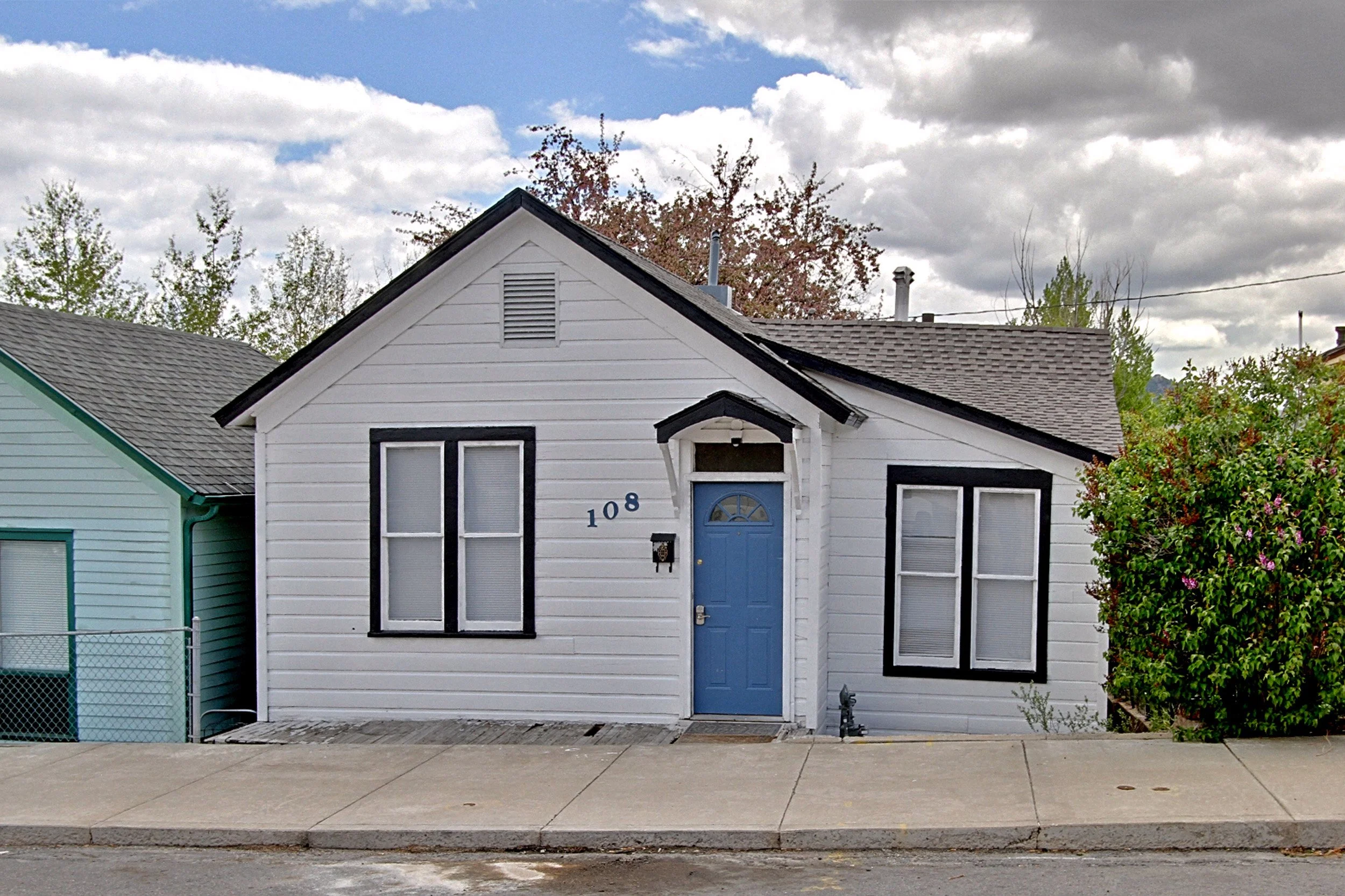 108 WEST GOLD STREET, BUTTE, MONTANA 59701