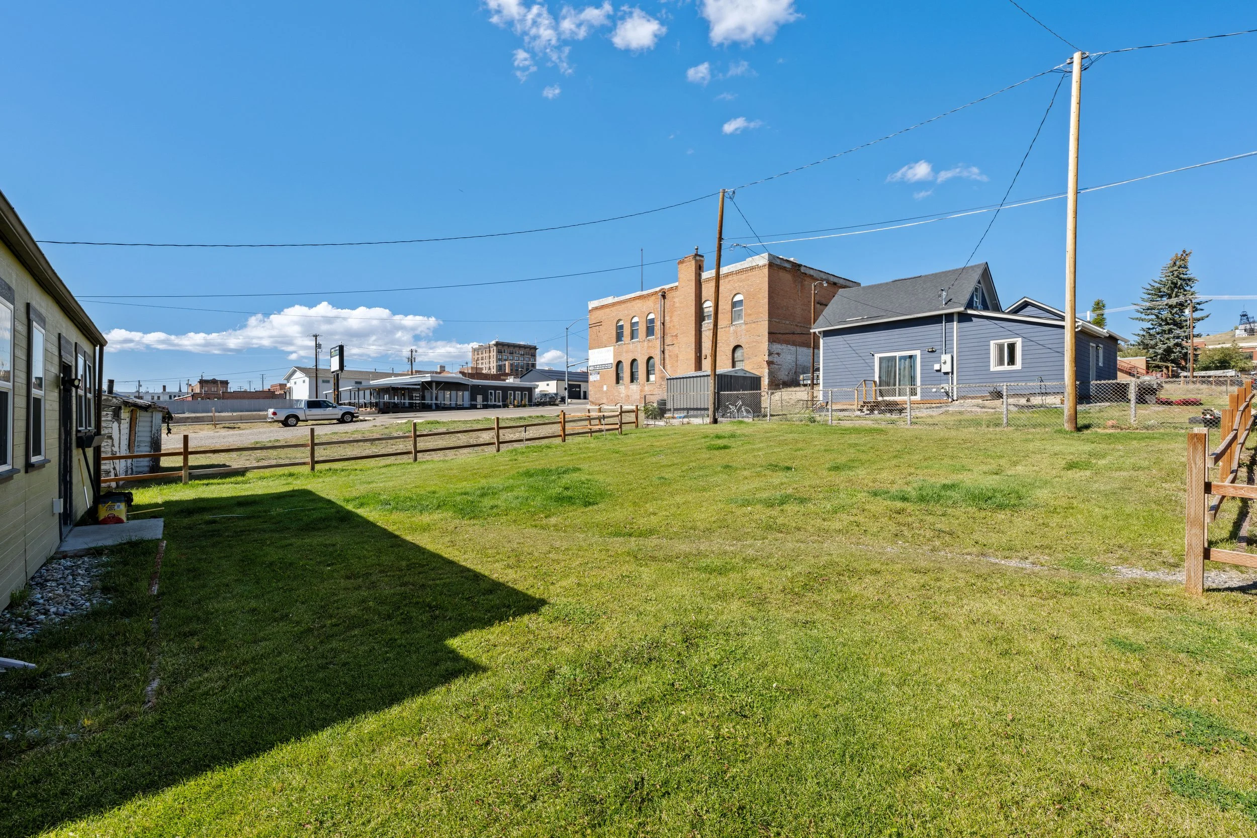 209 Curtis-35.jpg