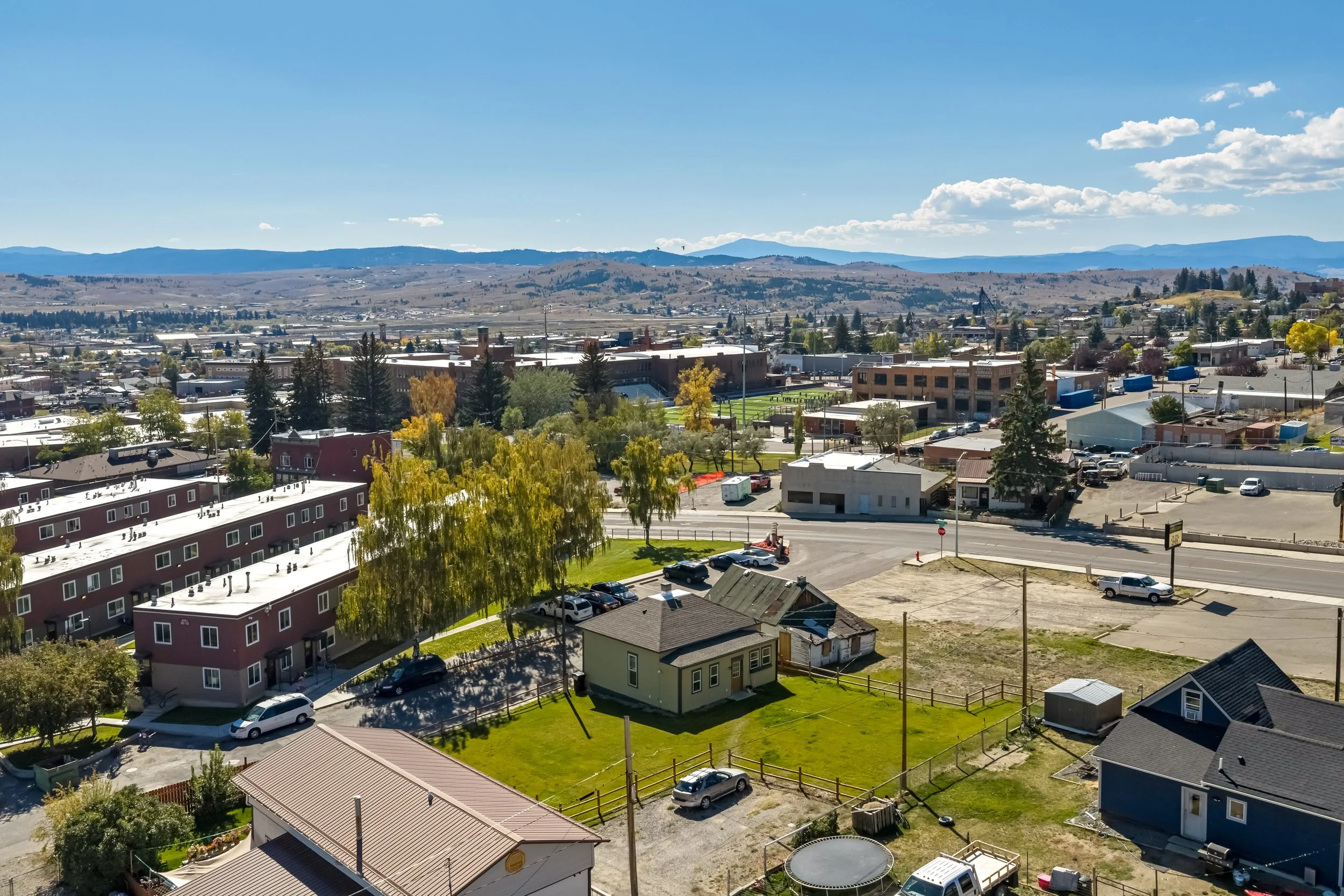 209 Curtis-9.jpg