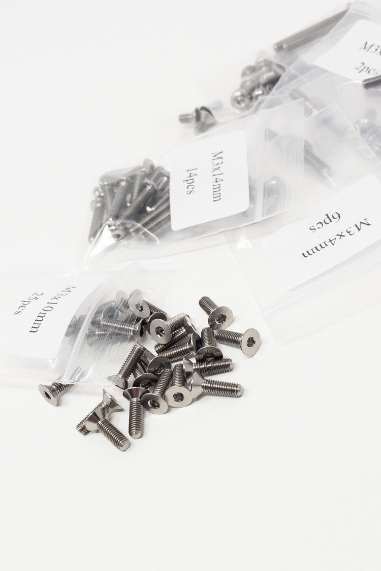 rcrw-standard-titanium-1-10-12.jpg