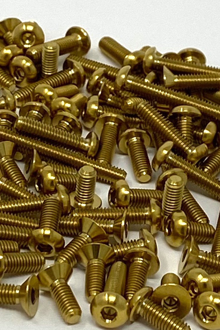 rcrw-gold-1-10-scale-titanium-v2-20.jpg