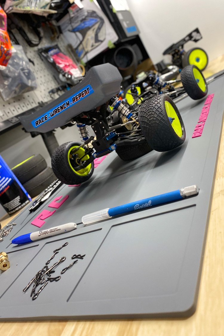 RC Raceworx Original Pit Mat 18x36 - Gray and Pink — RC Raceworx - Pit Mats  . Pit Lights . Titanium