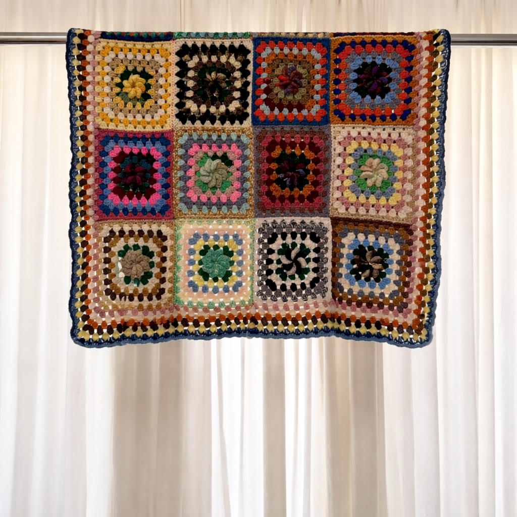 CROCHET AFGHAN GRANNY SQUARE BLANKET