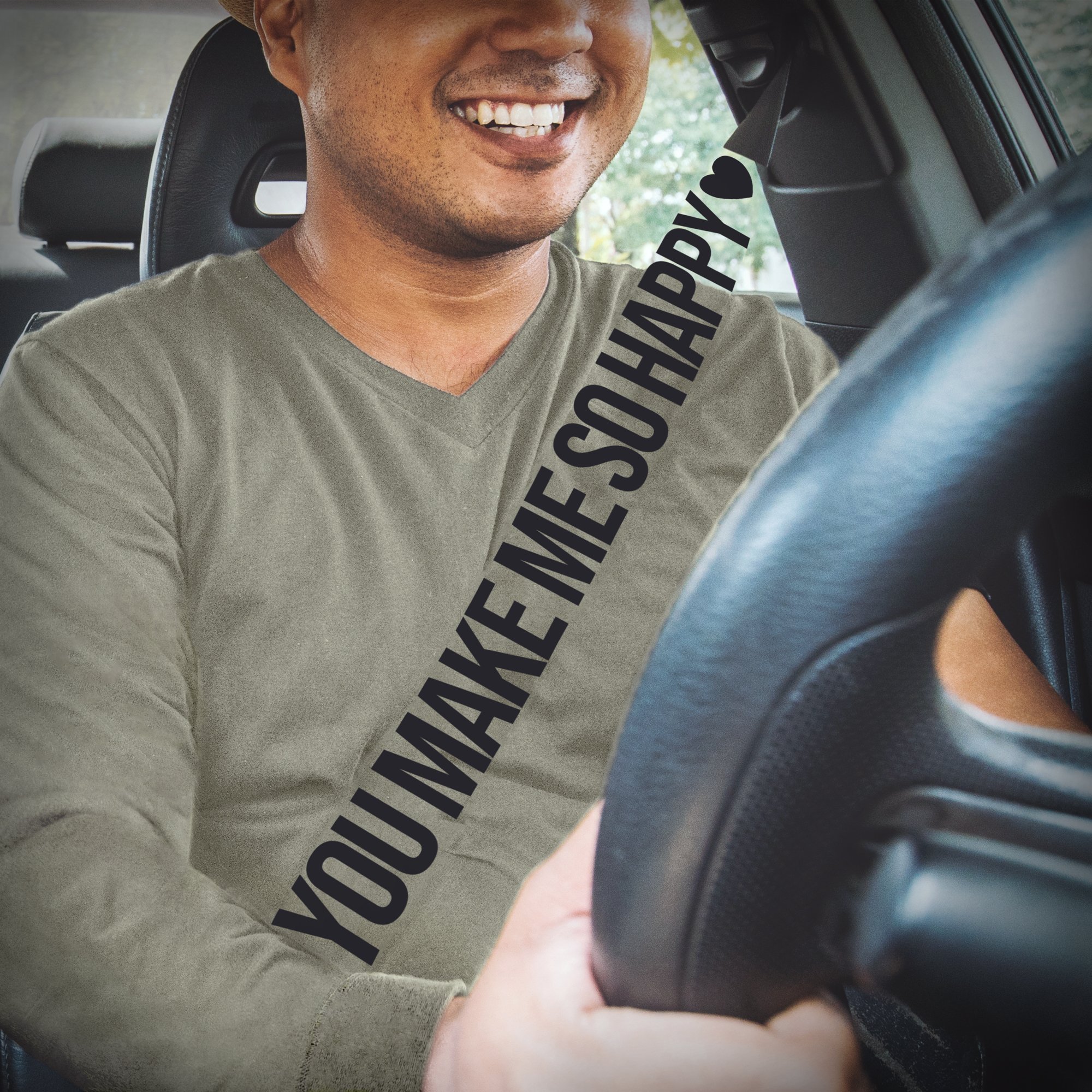 HighwaySafety_Social_Seatbelt_Happy.jpg