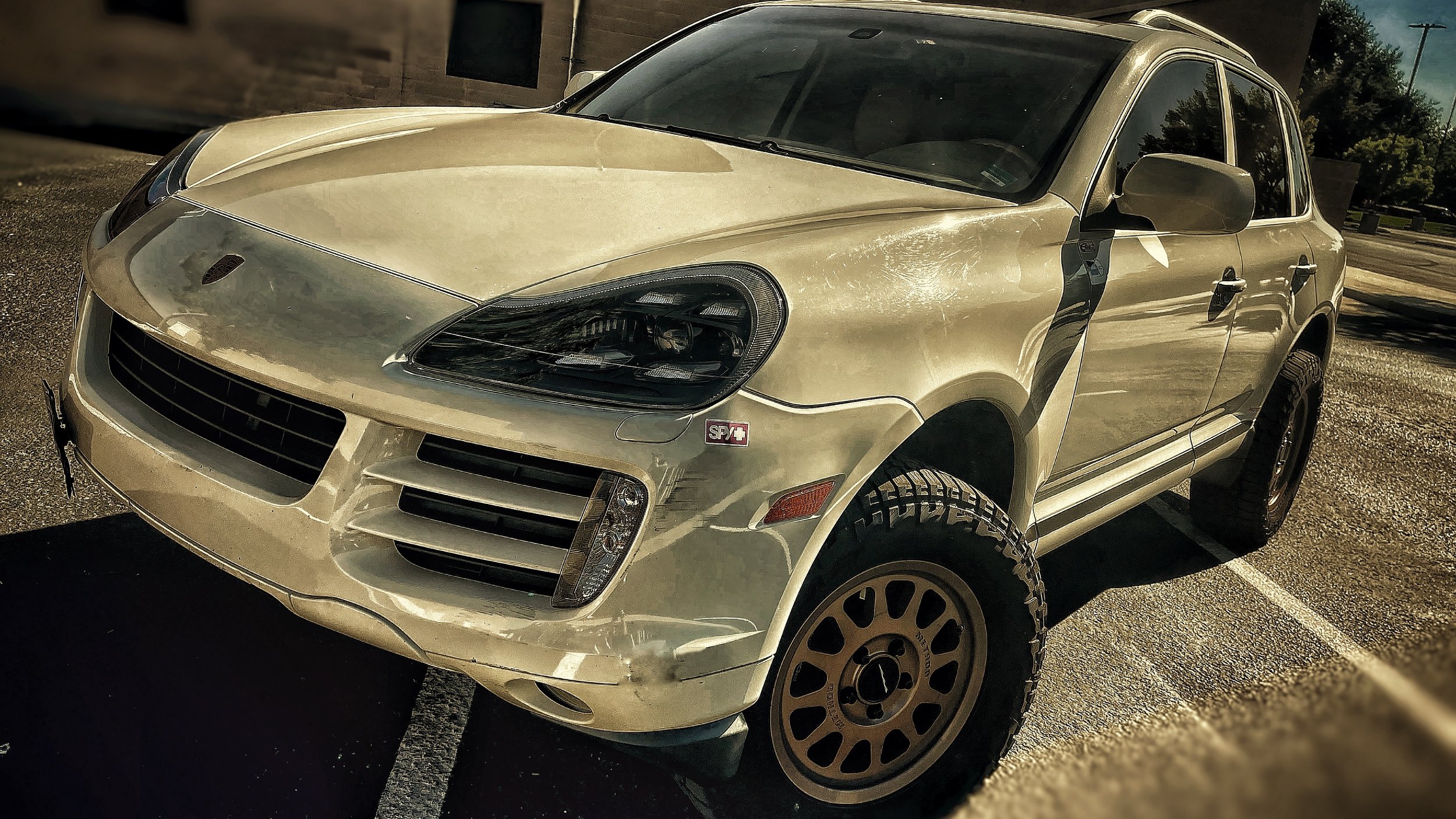 Euro OFF-ROAD in a Porsche Cayenne?