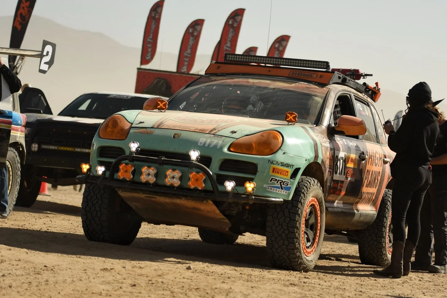 We had the chance to support and tag along with @highplainsdrifters71 on his KoH adventure, what an adventure! He accomplished his goal and finished the insane KoH Desert Challenge! 

#porsche #porschecayenne #kingofthehammers #offroadracing