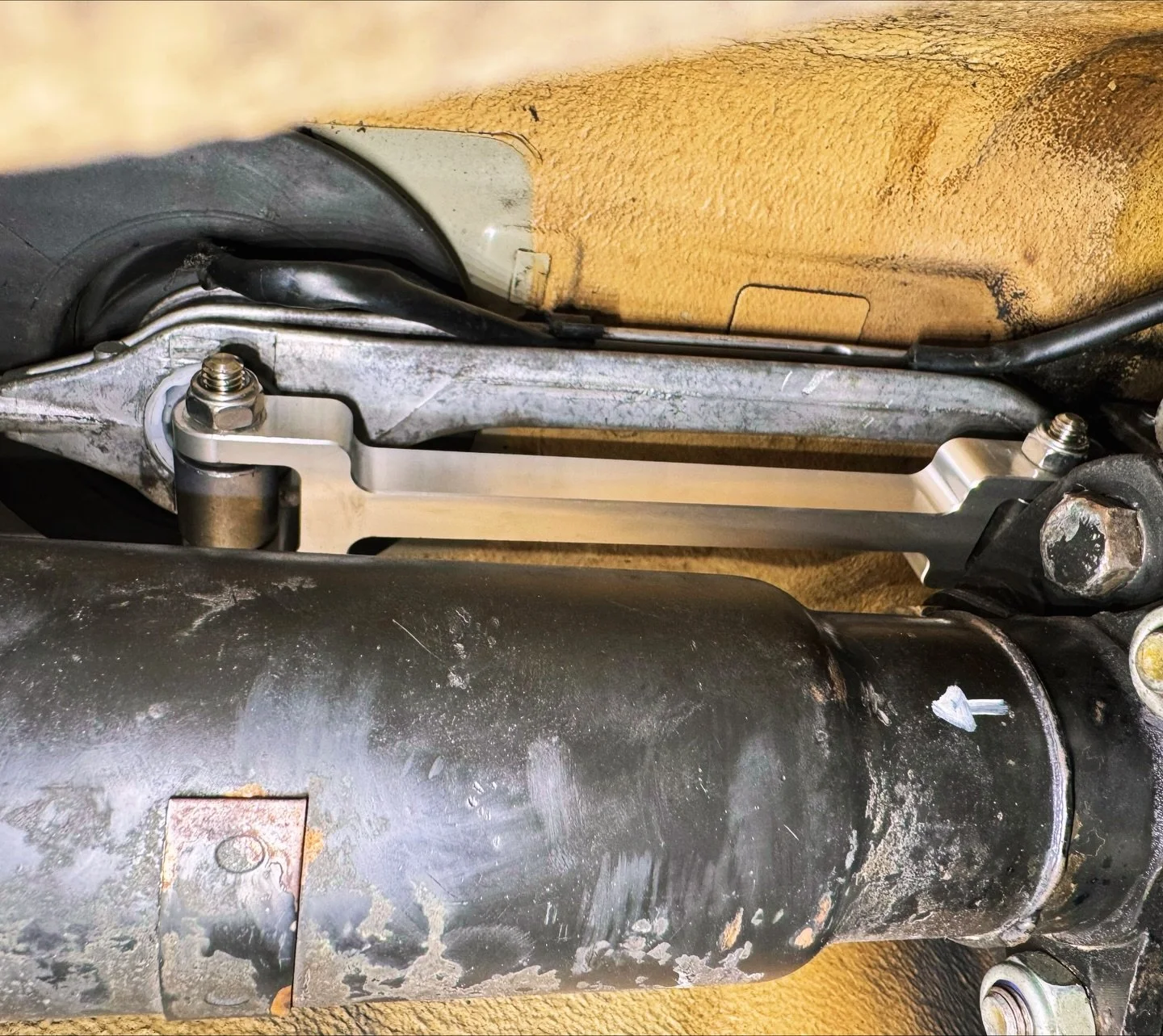 Our customer from Down Under @bernnan sent us this awesome pic of his recent DSSR install! Send us your pics of the builds and wild rides you've done with our products! The best media is customer media!! 

#bmw #bmwe30 #bmwe36 #dssr #hrberformance