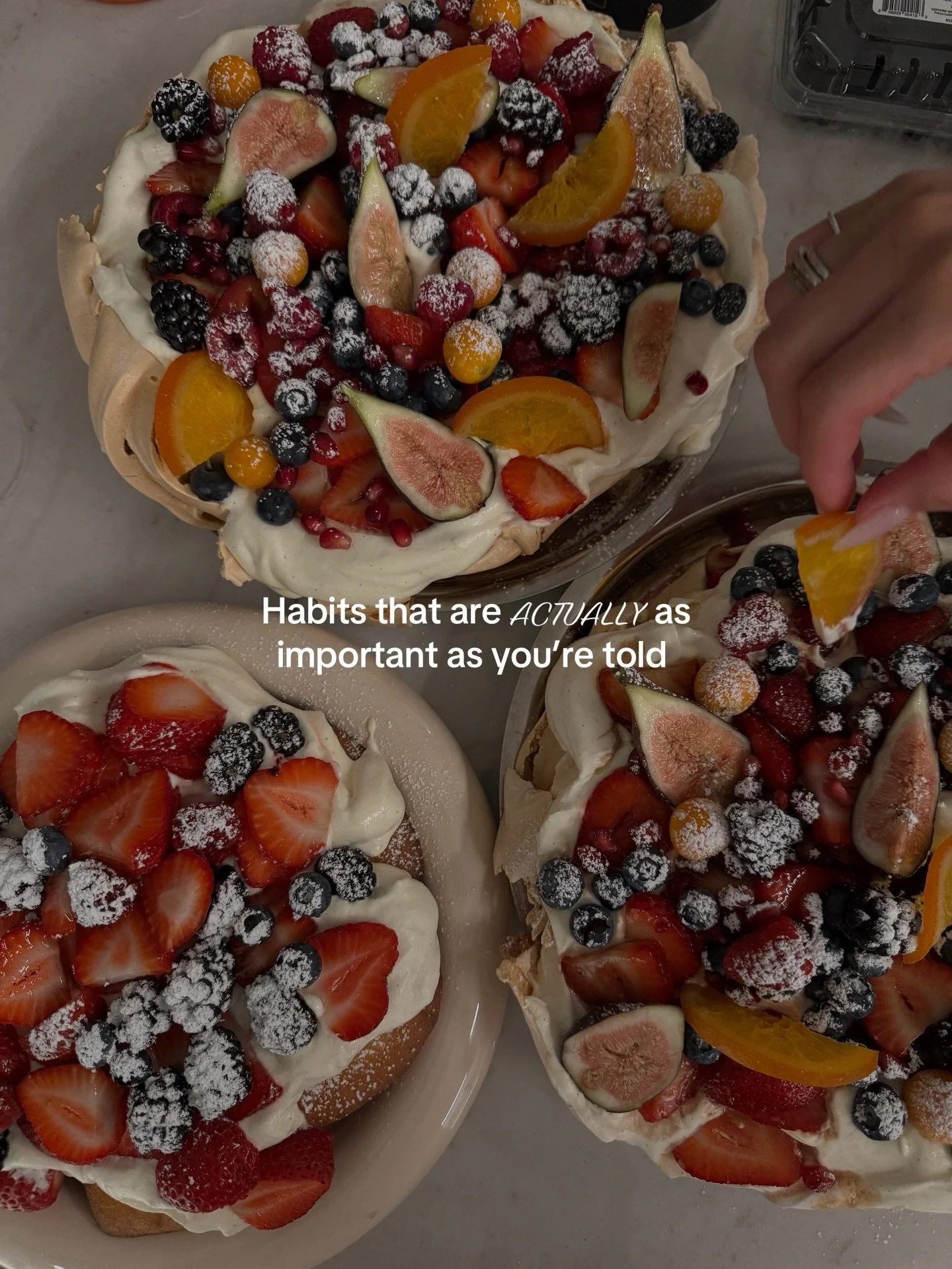 The basics aren&rsquo;t boring !!

Too many times I see diet extremes, unnecessary supplement routines, and on/off restriction when the foundations are missing. Before overhauling your diet, ask these 3 questions:
&bull; Am I sleeping?
&bull; Am I ba