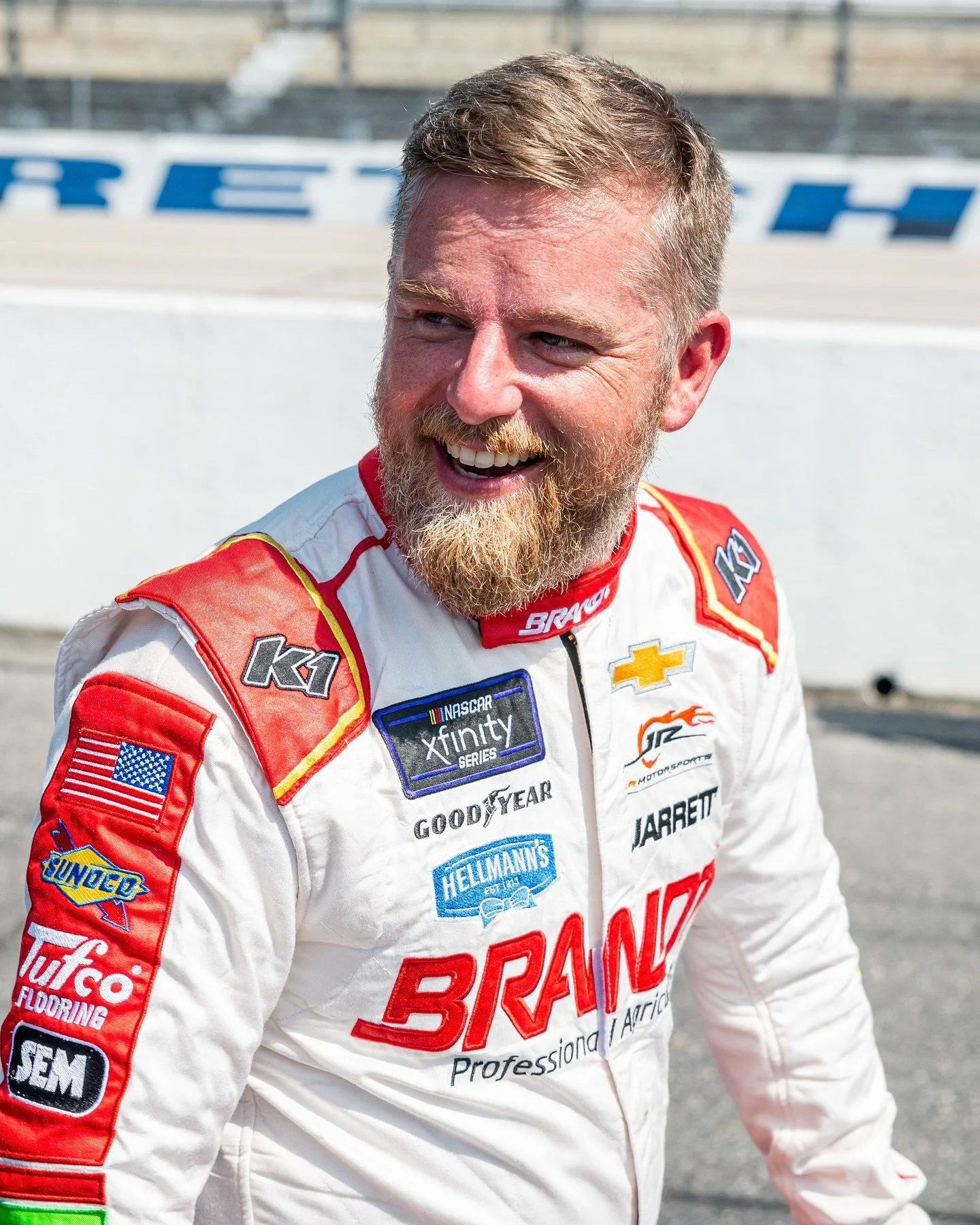 Congratulations @j_allgaier!
NASCAR Xfinity series champion 🎉
.
.
#nascar #nascarchampion #nascarxfinityseries #nascarplayoffs #justinallgaier #jrmotorsports