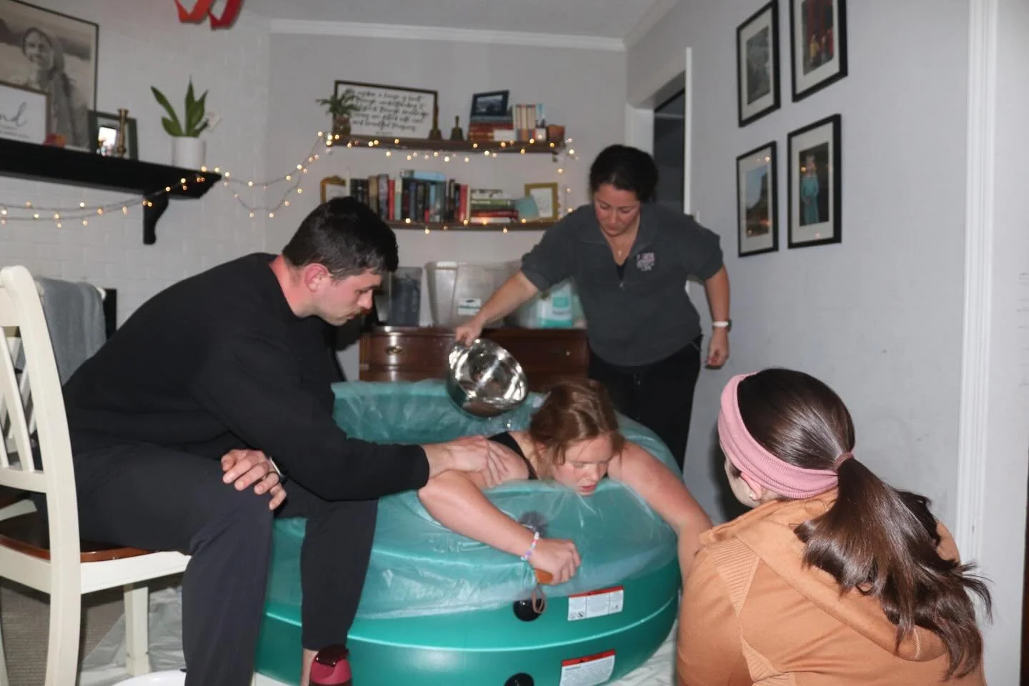 Welcoming a beautiful new life earthside 💙

Last Monday morning, our sweet doula partner Rachel and her husband Levi welcomed their third baby, and her third home birth, into the world &mdash; a precious baby boy, Ezra Zachariah Leyland.

What made 