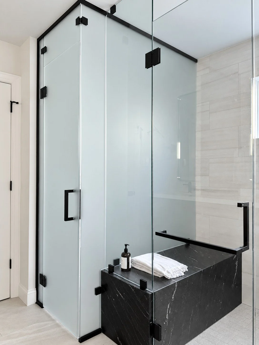 Laurel Wreath Water Closet_F.jpg