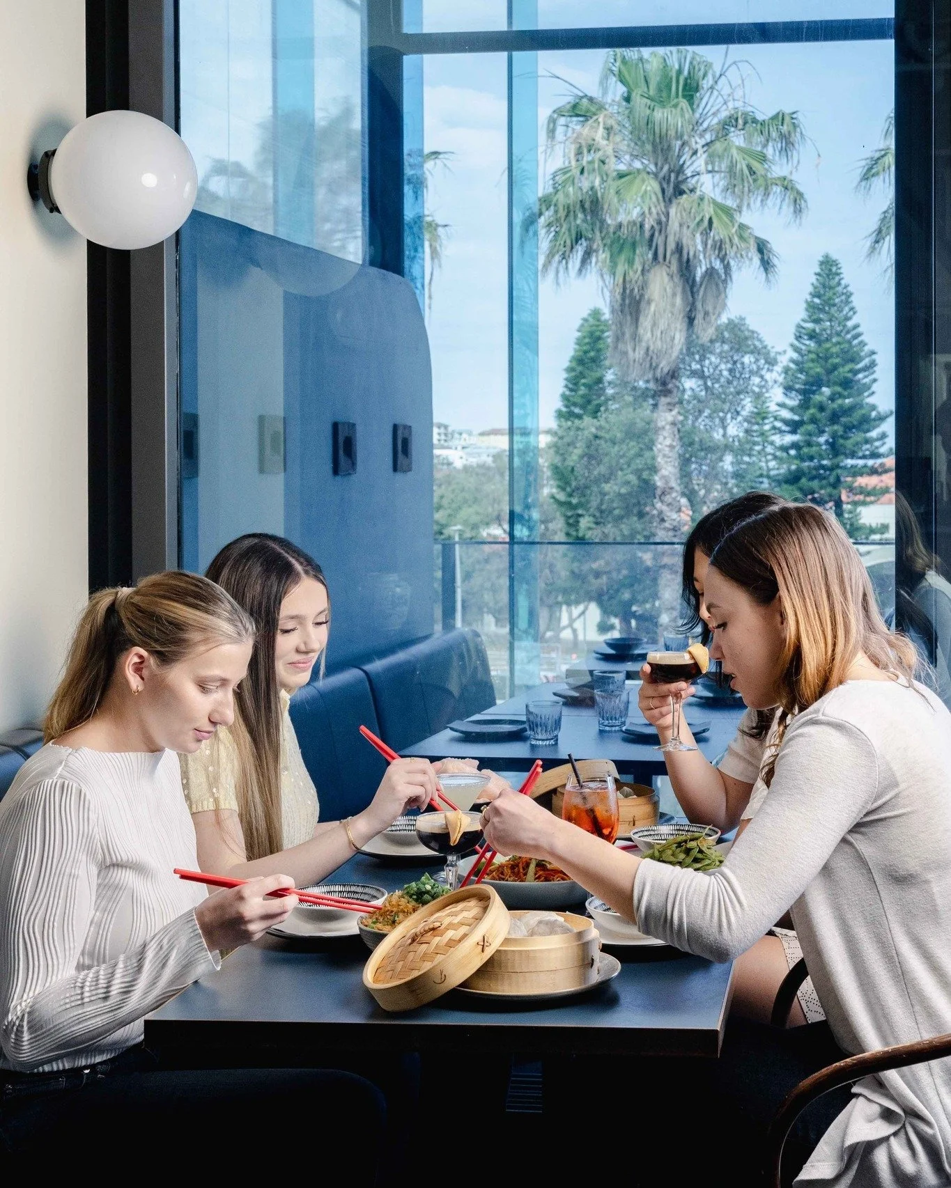 LONG WEEKEND BY THE BEACH ☀️🥢 

The sun&rsquo;s out, the perfect excuse for dumplings &amp; cocktails!

🍹$75PP Bottomless Brunch running Saturday &amp; Sunday
🥟 Open as usual this Public Holiday 

Book via the link in bio.

.
.
.
#ChinaDiner #Bond
