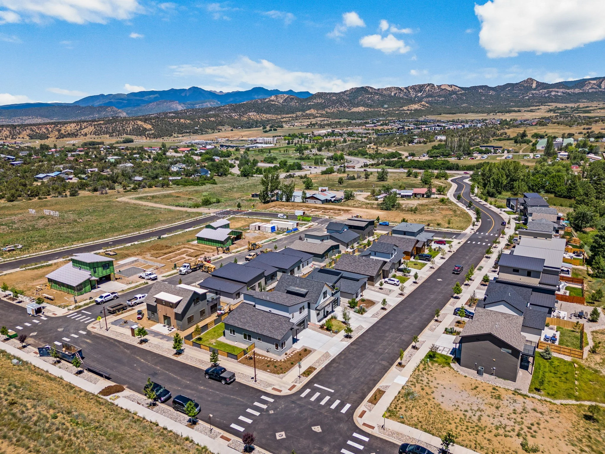 2-web-or-mls-elevation-dr.jpg