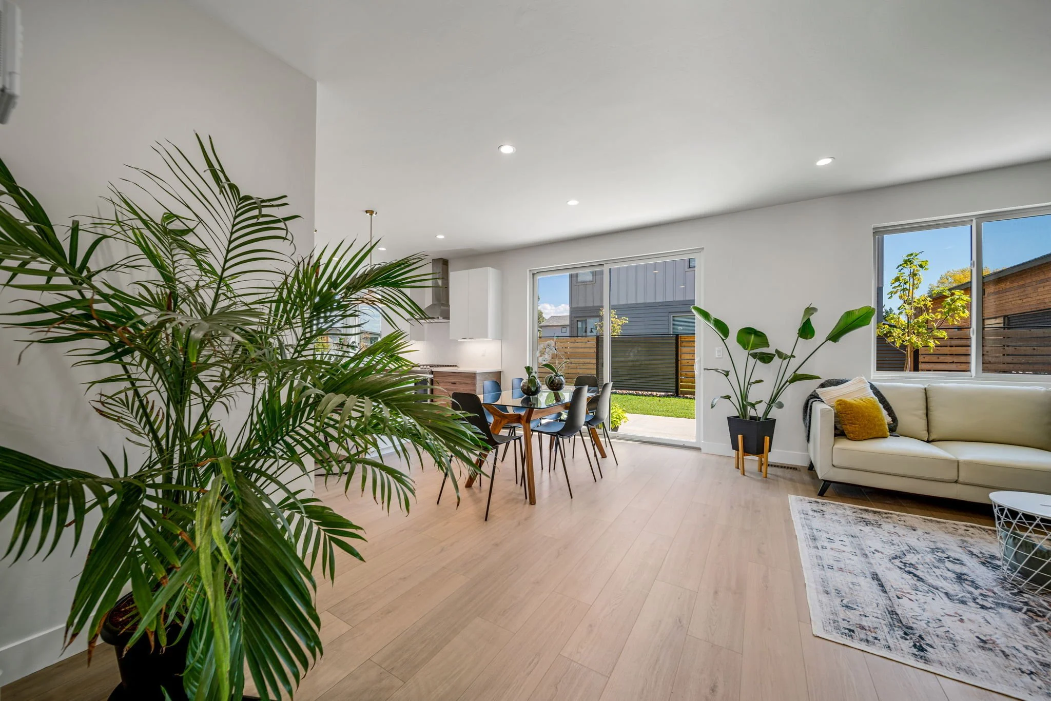 30-web-or-mls-elevation-dr.jpg