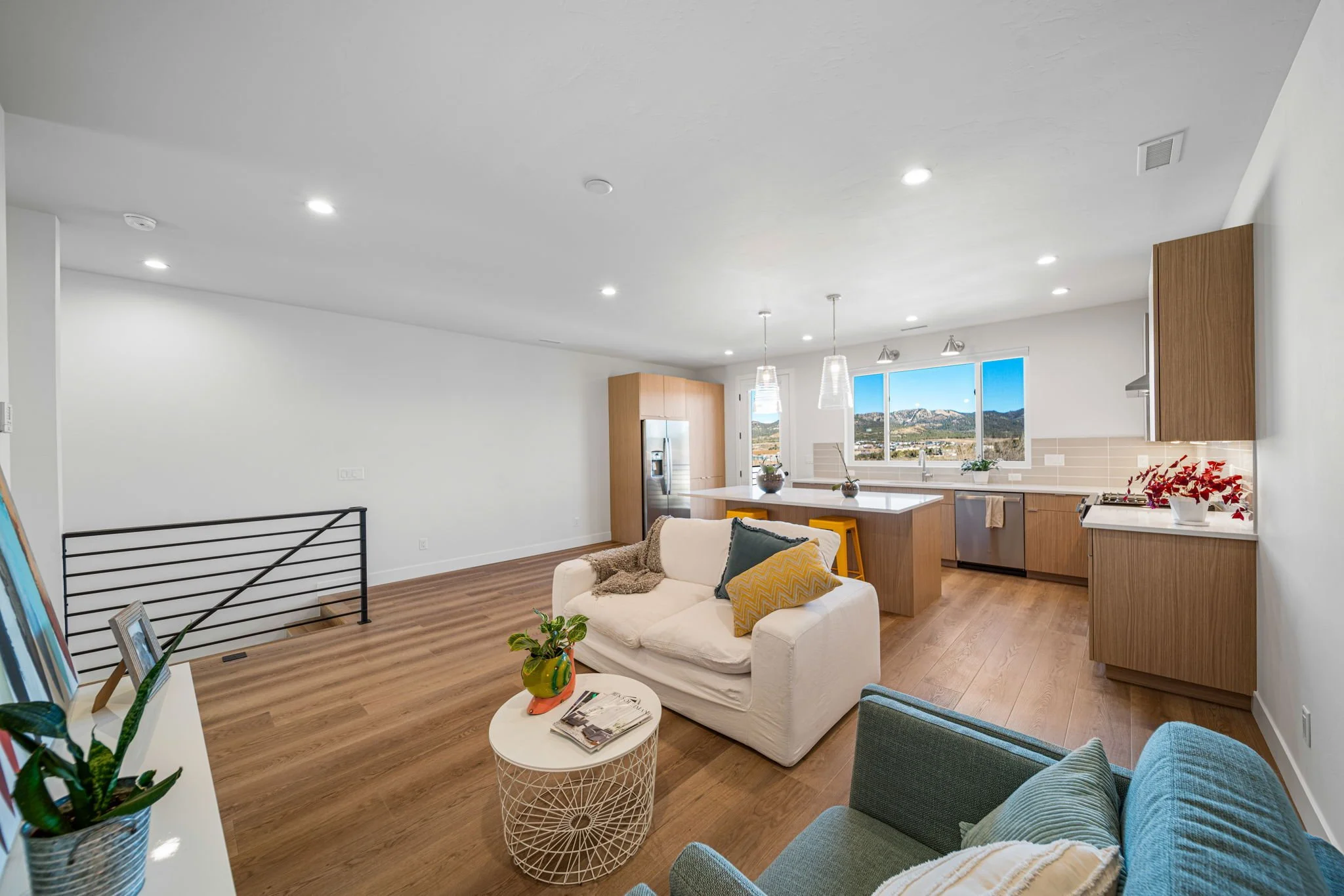 9-web-or-mls-elevation-dr.jpg