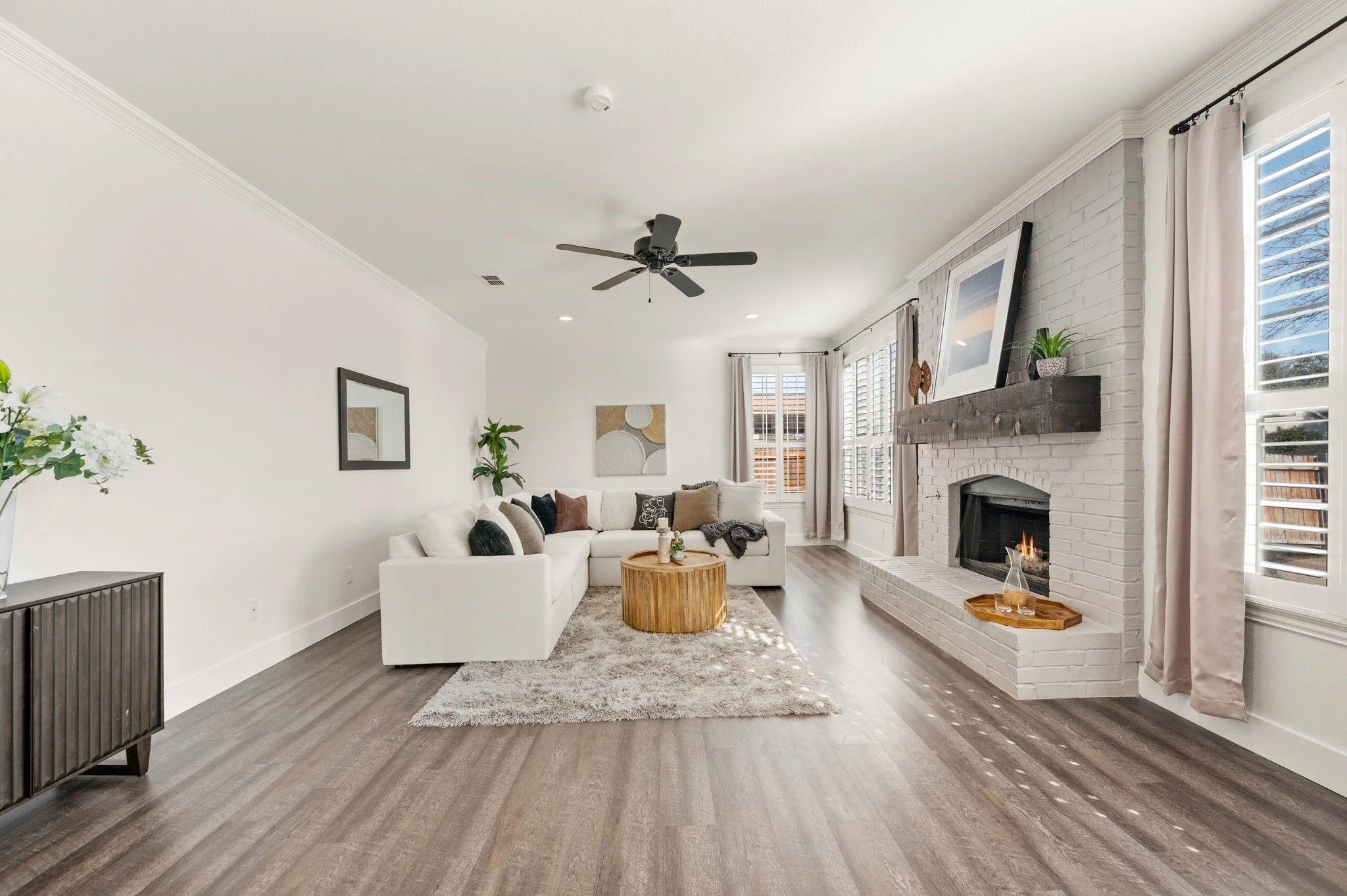 5100 Broken Bow sectional.jpg