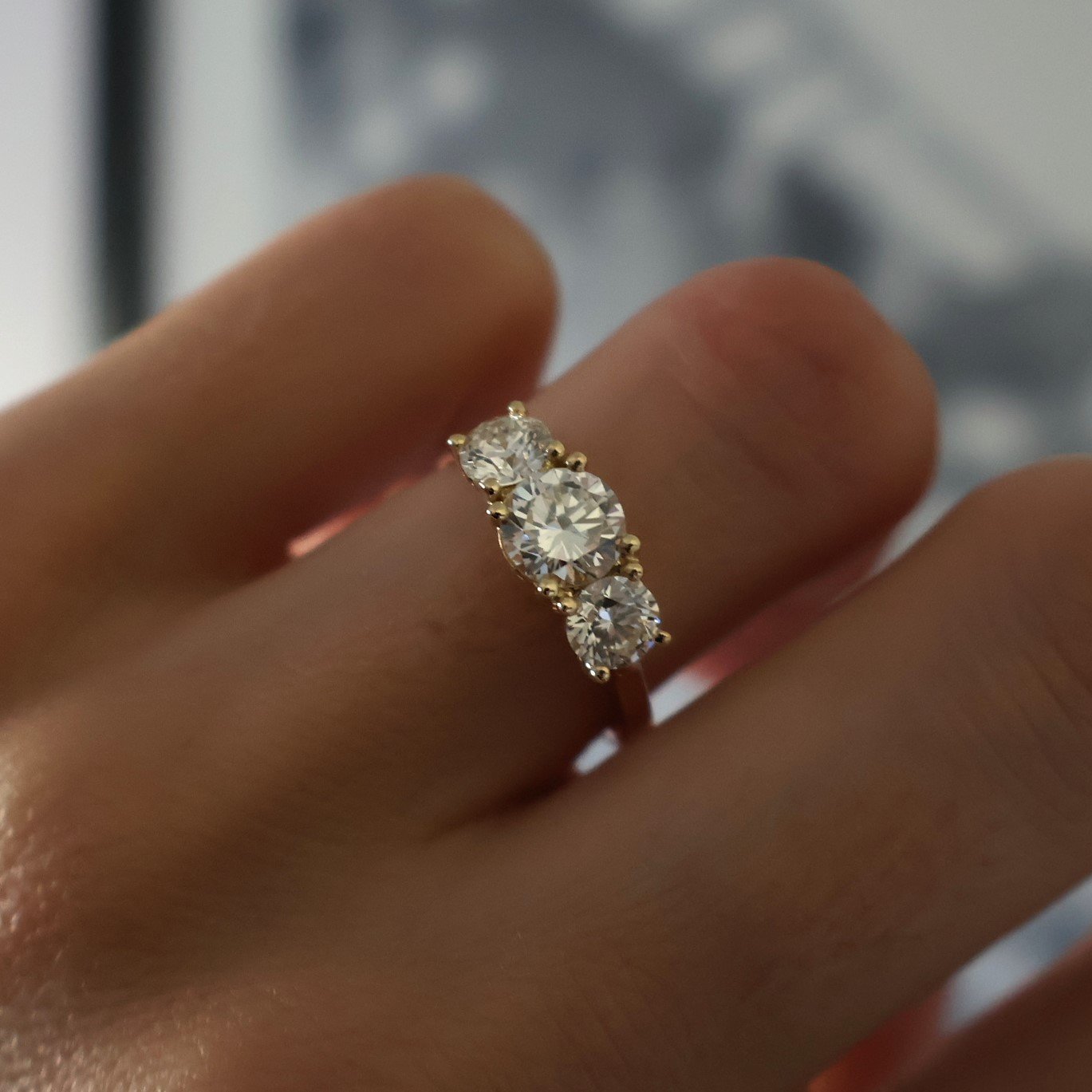 Engagement rings online