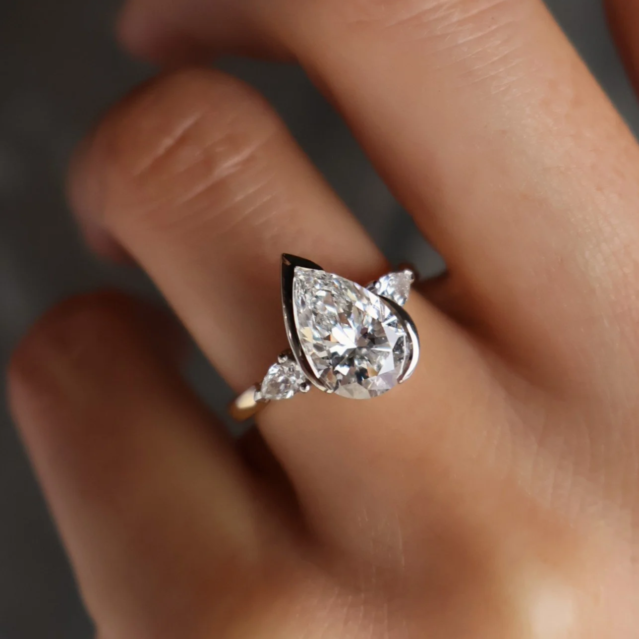 How to personalise your engagement ring