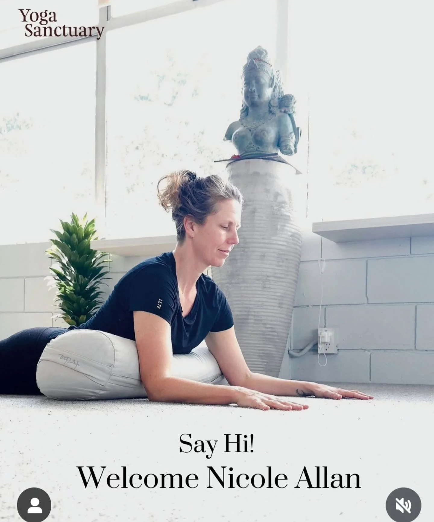 Find me at Yoga Sanctuary 💫

Tuesdays Mat Pilates 6.15pm
Fridays Slow Flow 12.30pm (starts end October) 

@yoga_sanctuary #aucklandyoga #yogateachers #pilates