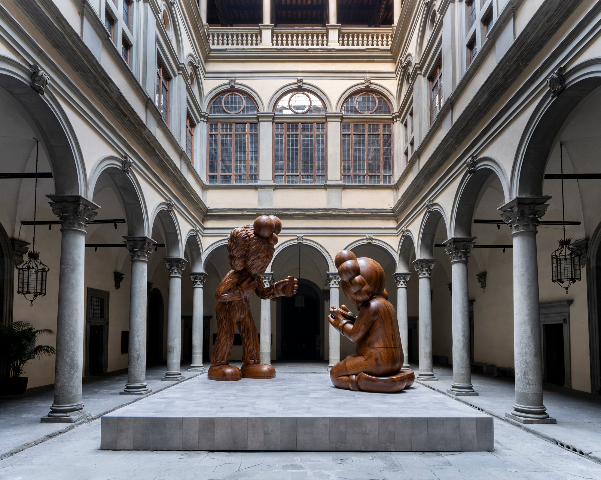 Credits:  “KAWS: THE MESSAGE”, Palazzo Strozzi, Florence, 2025.&nbsp;  Photo Ela Bialkowska, OKNO studio © KAWS&nbsp;