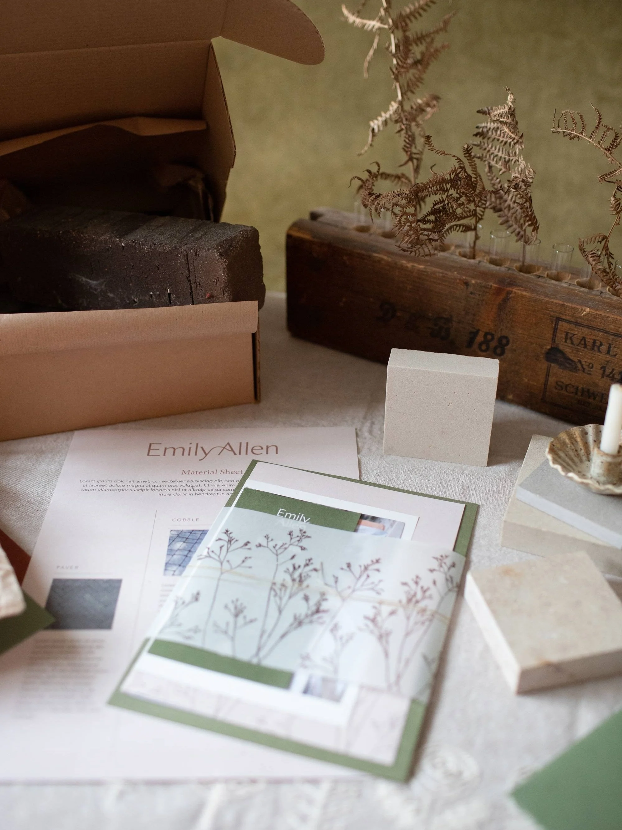 Emily-Allen-Garden-Designer-Brand-Identity-14.jpg