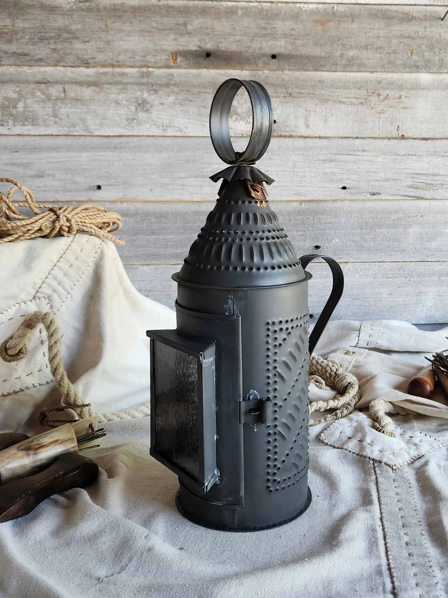 Antiqued-watch-lantern-3-web-52608.jpg