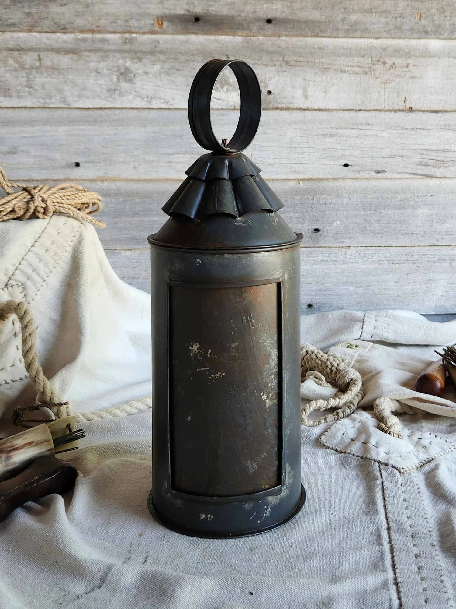 Antiqued-Civil-War-Dark-Lantern-52606-web-6.jpg