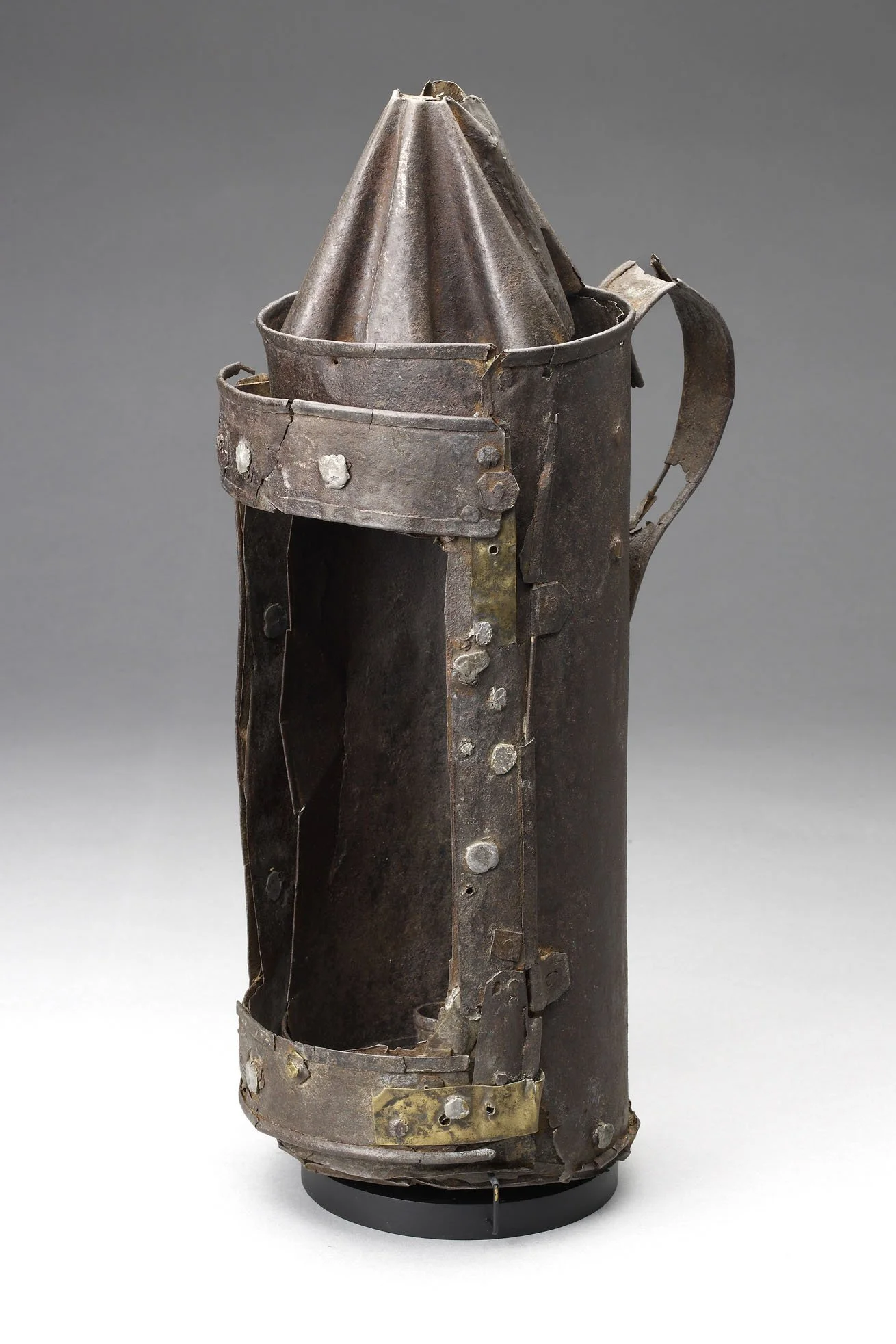 Guy Fawkes Lantern, 1605, London. Ashmolean Museum. Object 313906, used with permission.