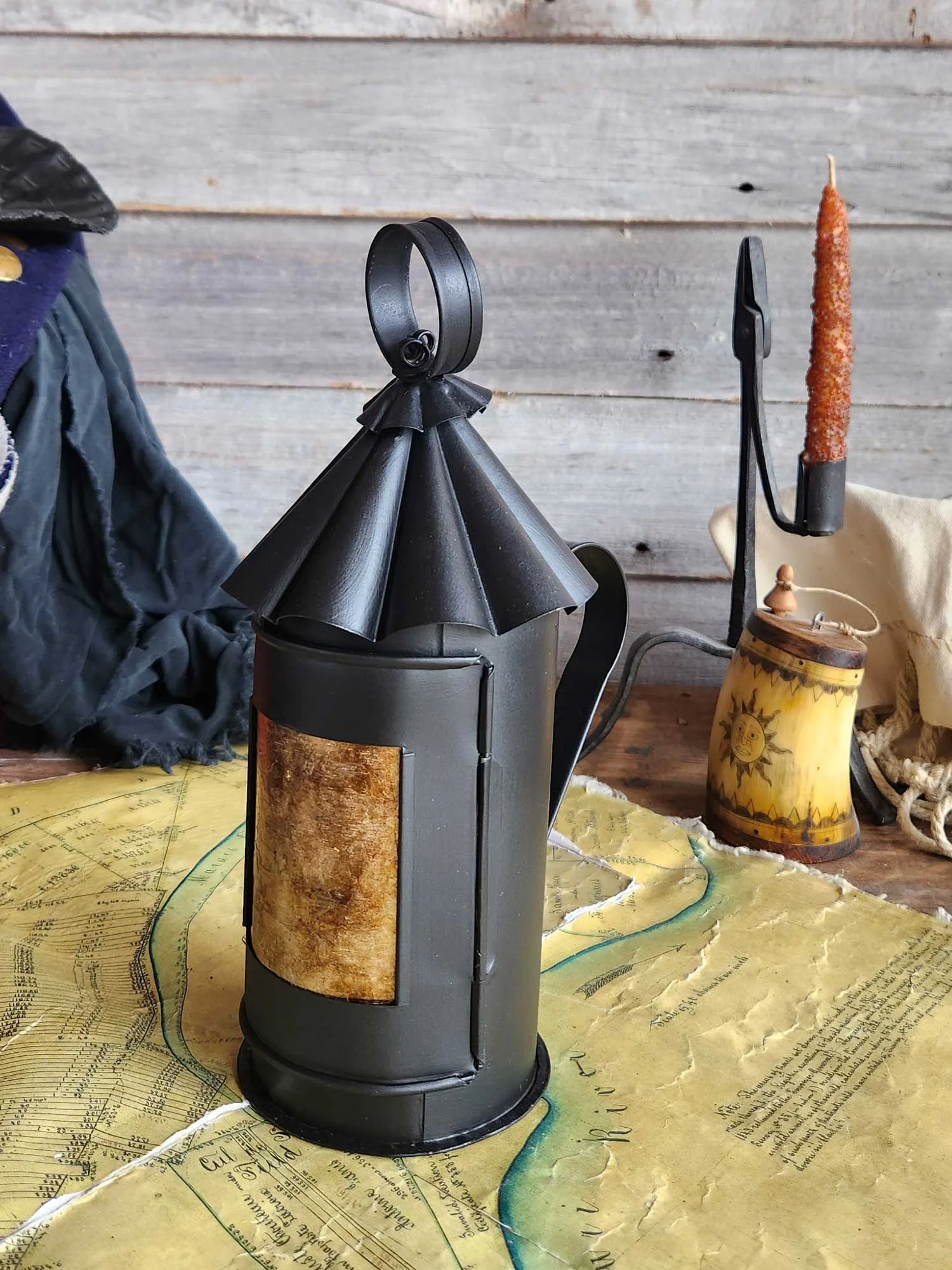 Black-hand-lantern-with-amber-pane-#2.jpg