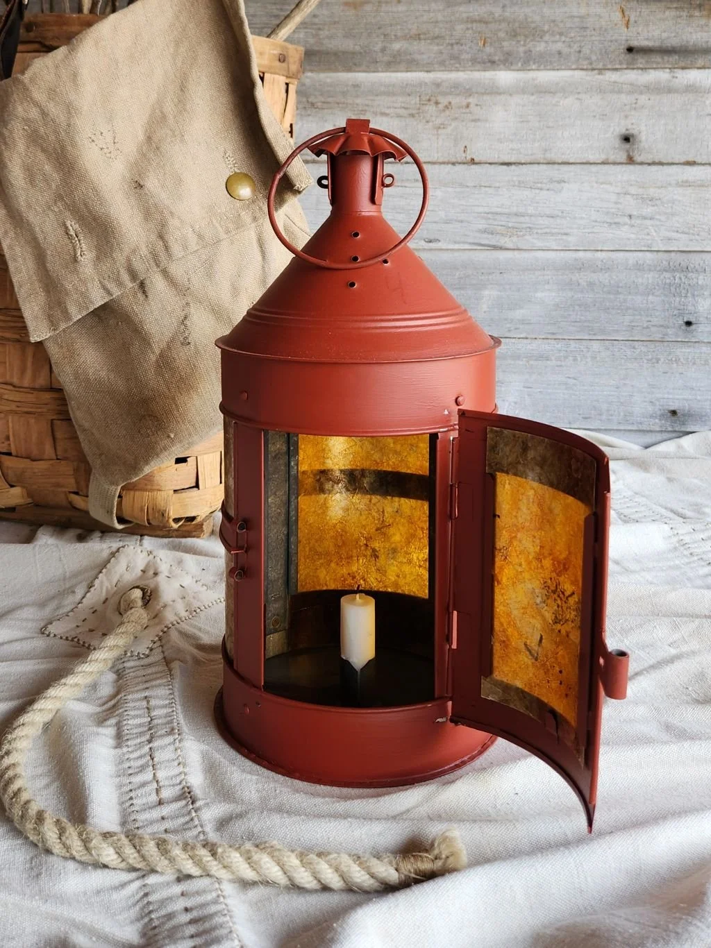 Mercury Lantern 42616-3.jpg