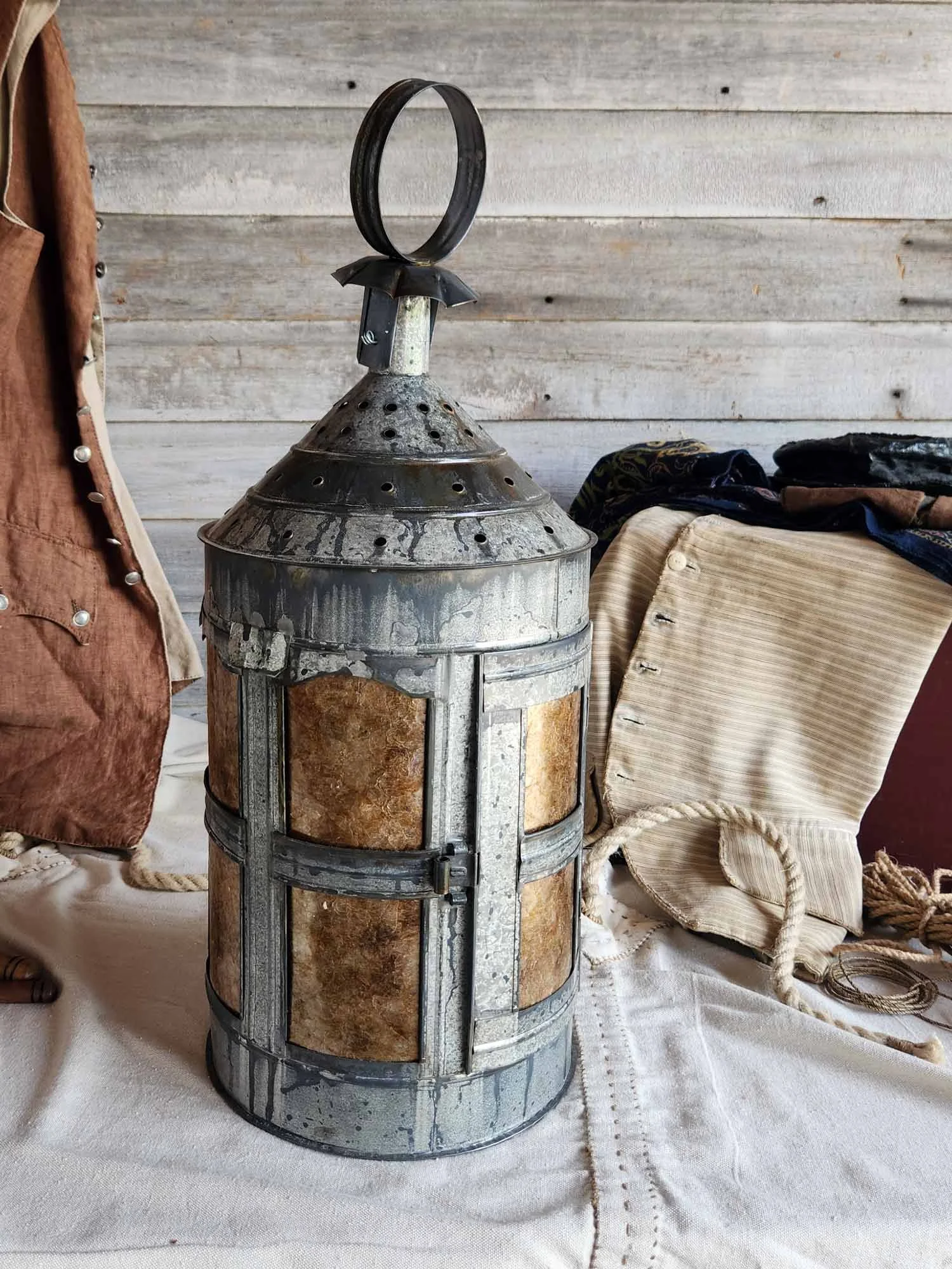 Antiqued-Guardroom-Lantern-25203-2-web.jpg
