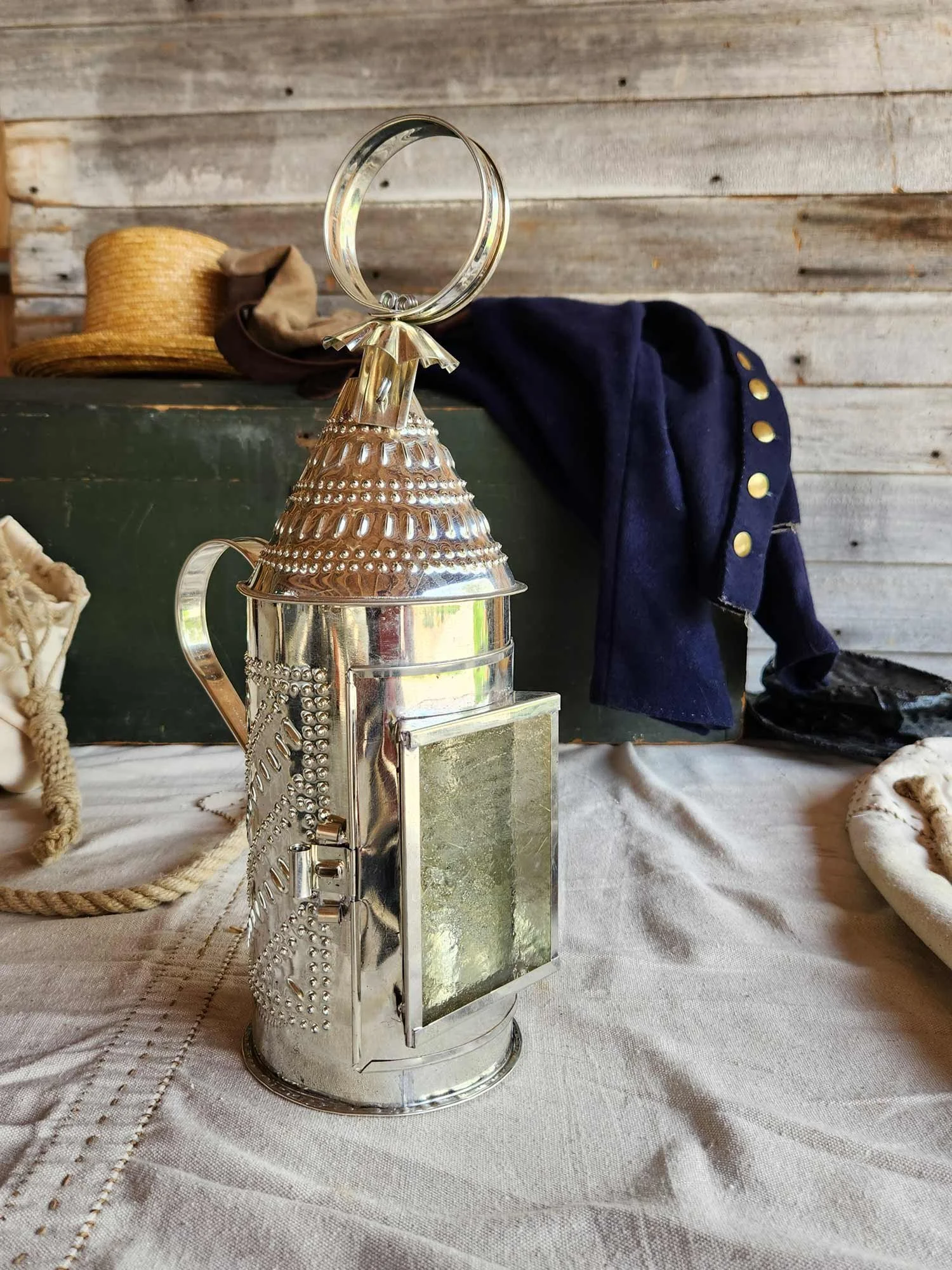 Pierced-Tin-Watch-Lantern-2566-1.jpg