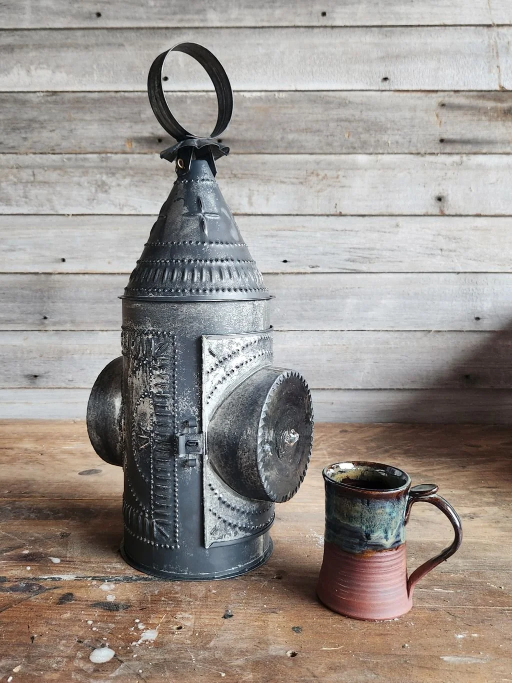 Edinburgh bulls-eye glass lantern by Rob Gorrell.jpg