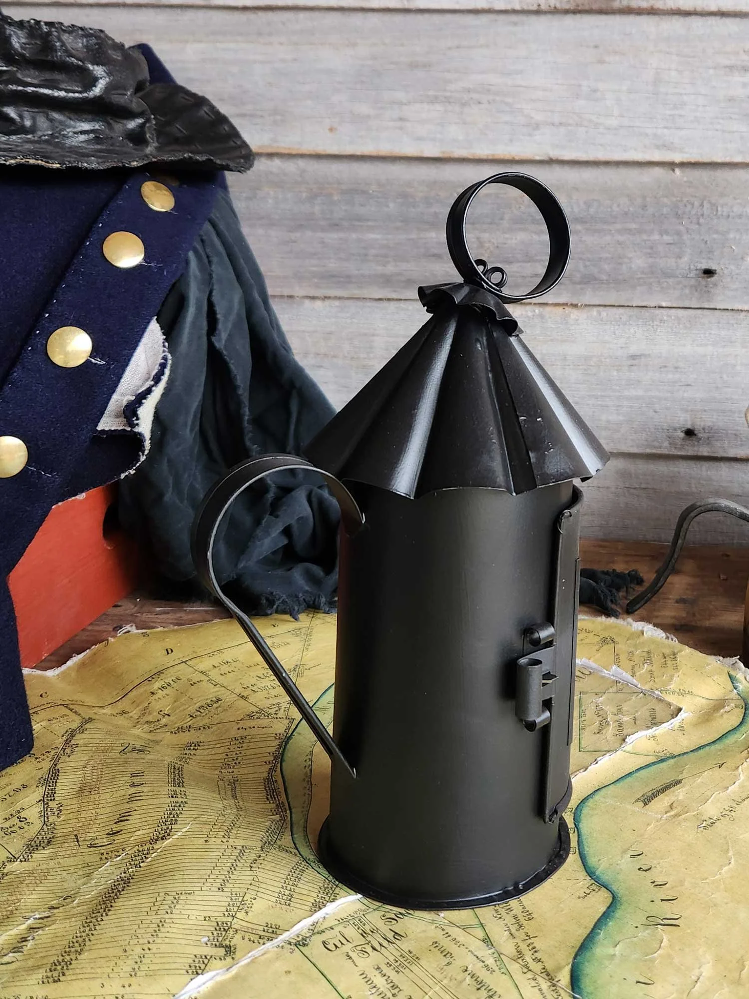 Black-honest-lantern-with-lite-pane-#3.jpg