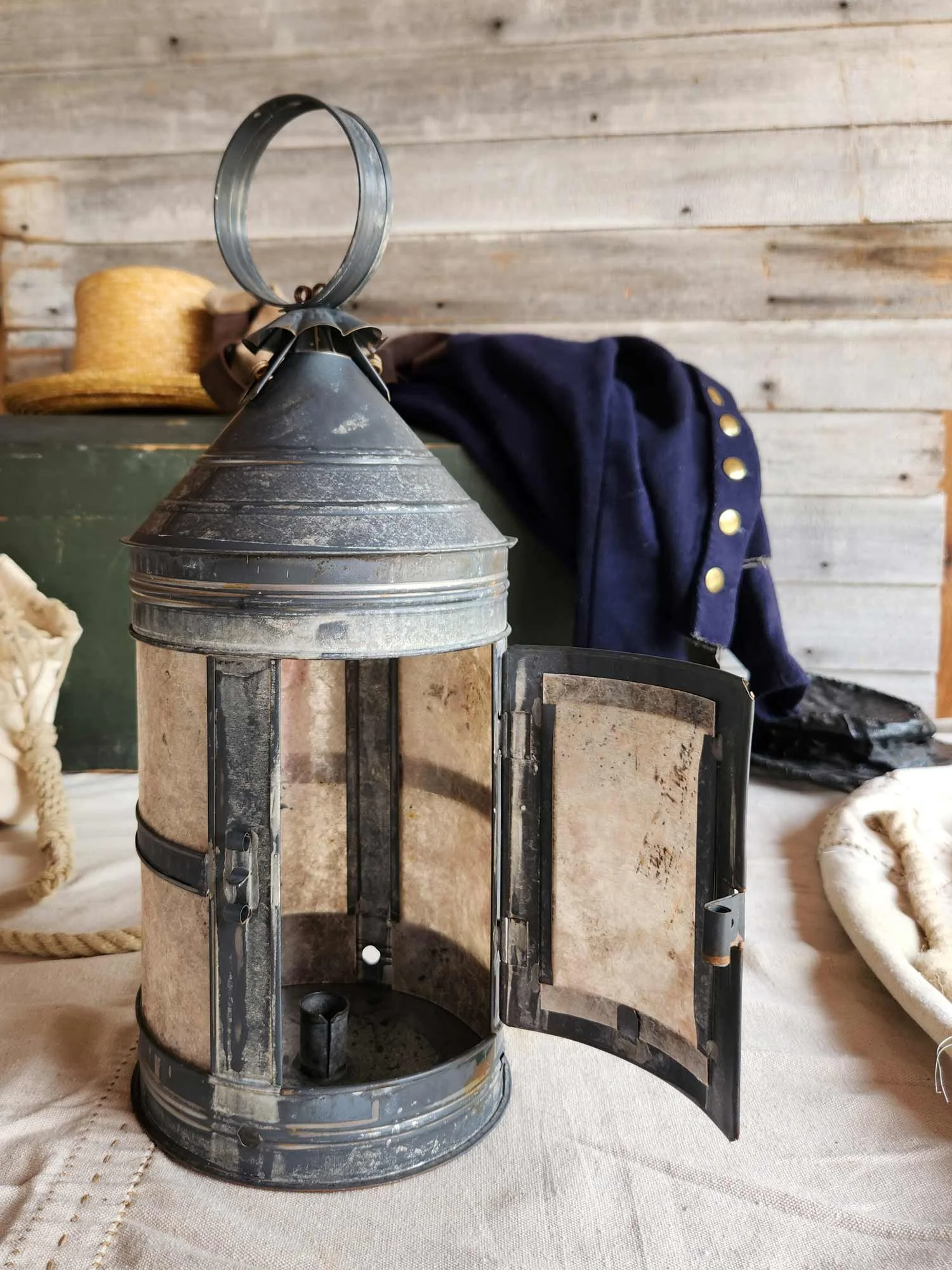Naval-Lantern-2567-4.jpg