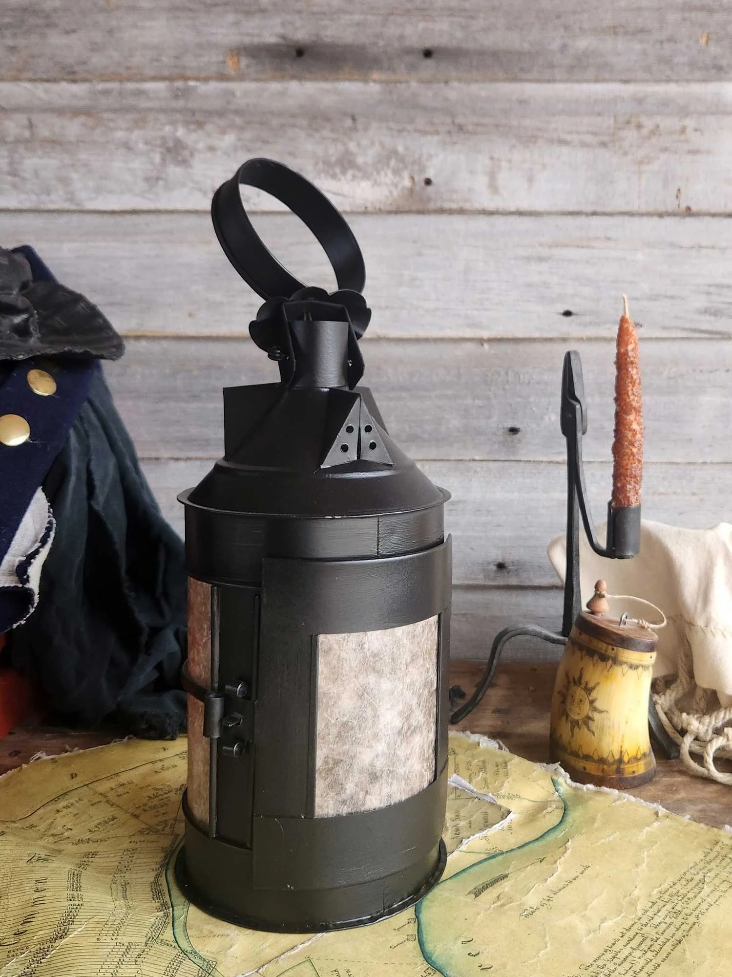 Ava%27s-Black-Round-Lantern-%239.jpg