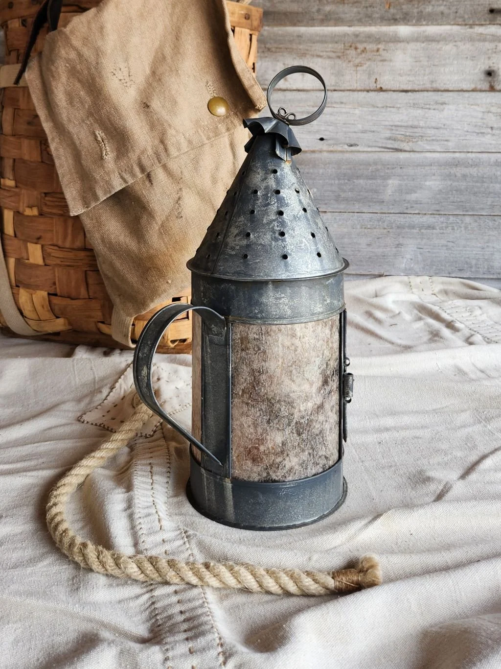 French Hand Lantern 42609-2.jpg