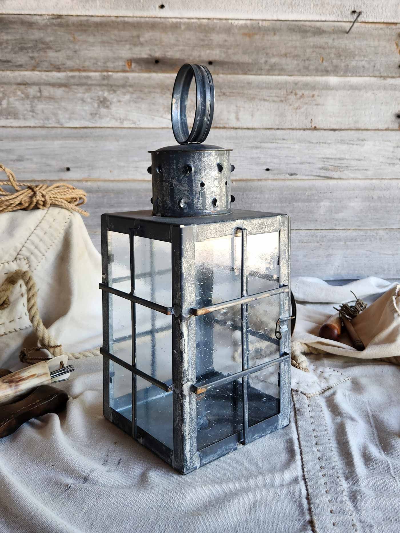 Square-Ship-Lantern-52611-web-3.jpg
