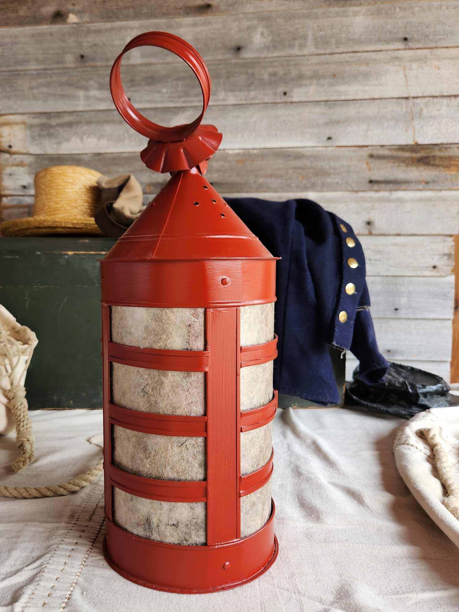 Red-English-Ship-Lantern-2570-4.jpg